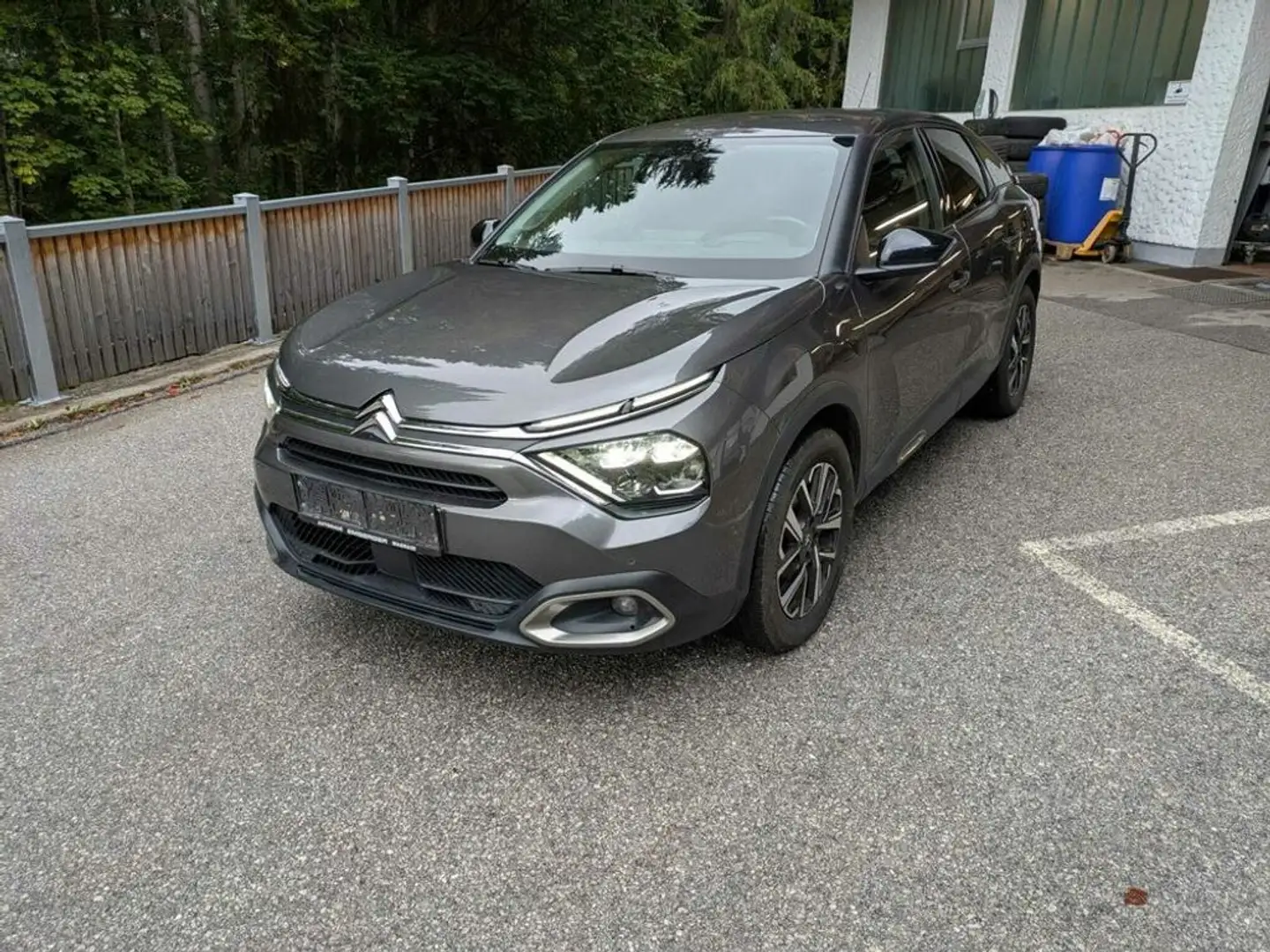 Citroen C4 Shine Grau - 1