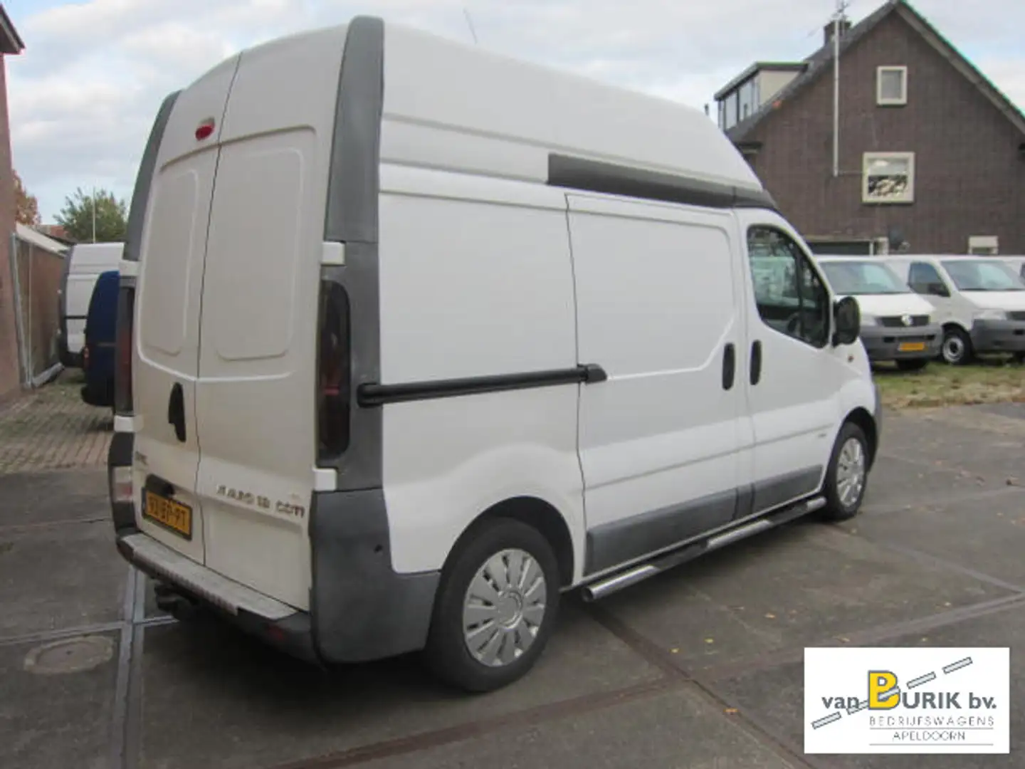 Opel Vivaro 1.9DTI L1H2 airco Wit - 2