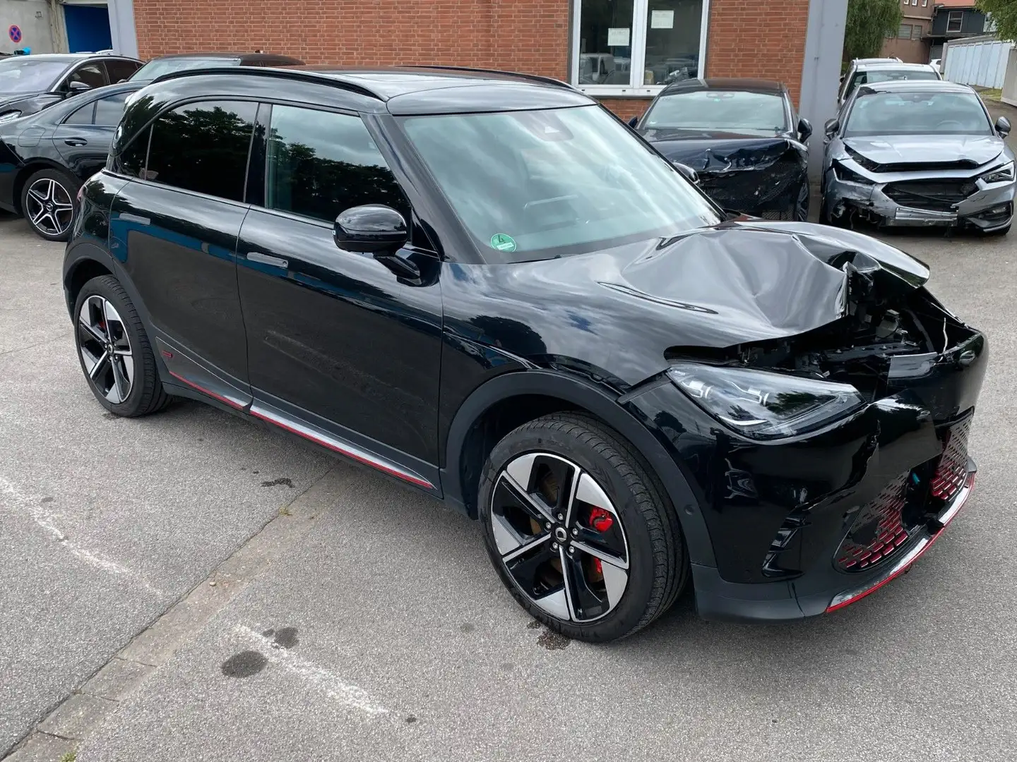 smart #1 BRABUS AWD *Panoramaglasdach*HeadUp* Schwarz - 2