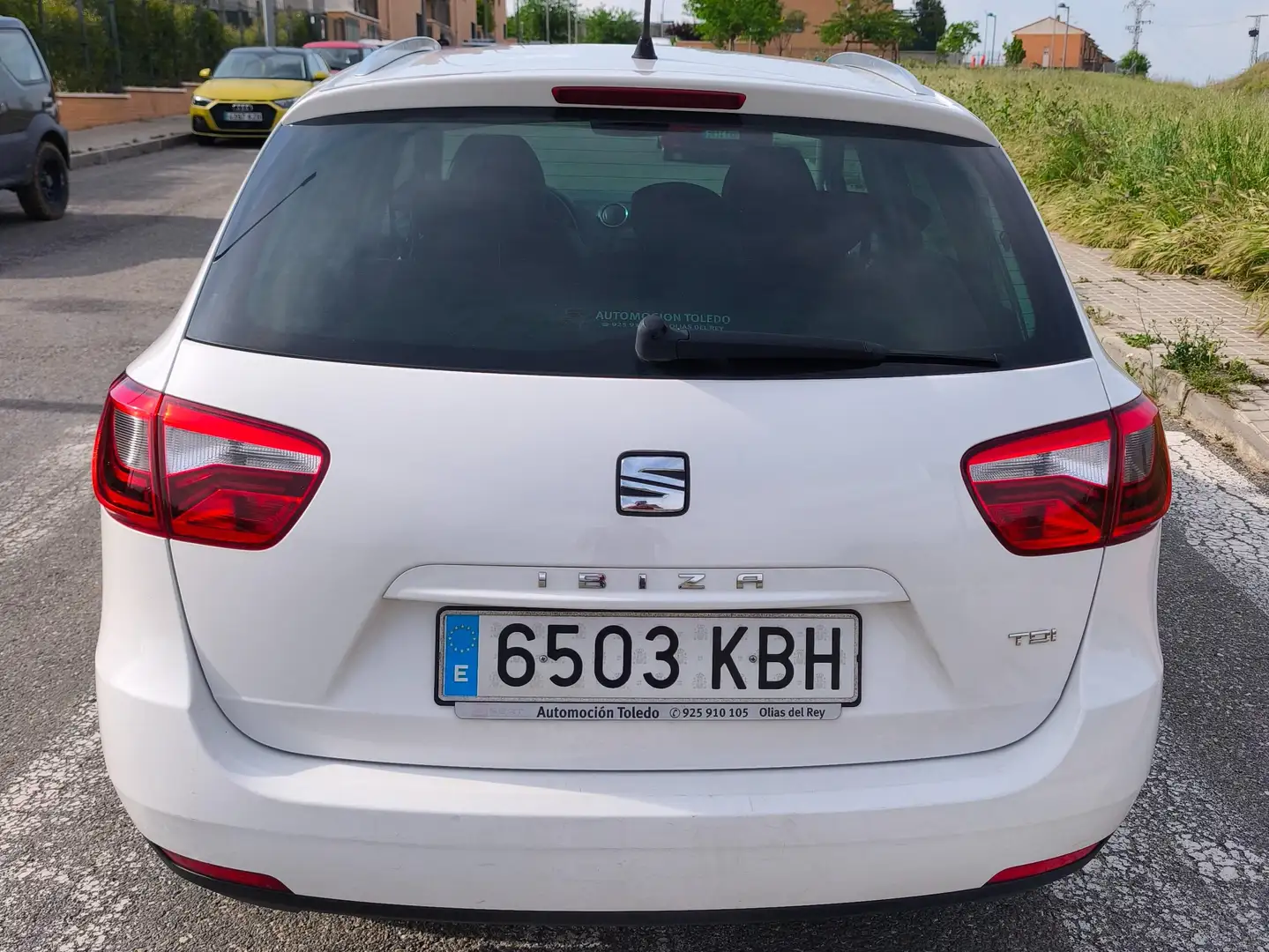 SEAT Ibiza Ibiza ST 1.4TDI CR S Blanco - 2