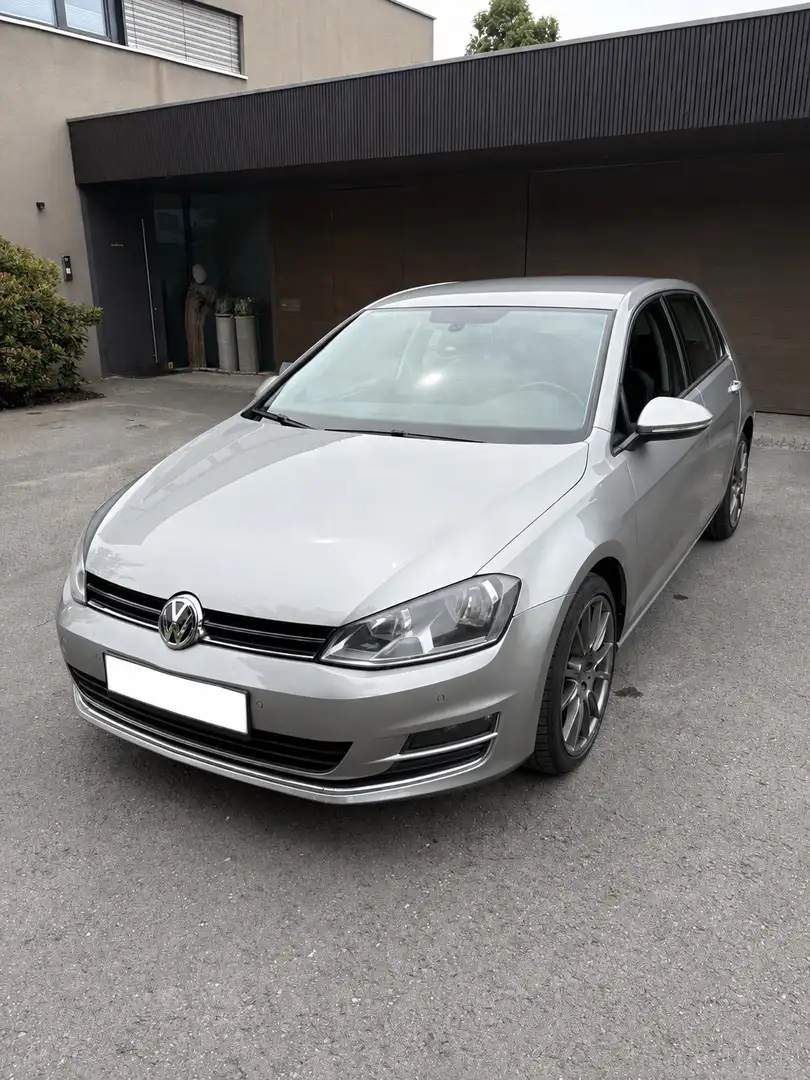 Volkswagen Golf Comfortline 1,4 TSI Grau - 2