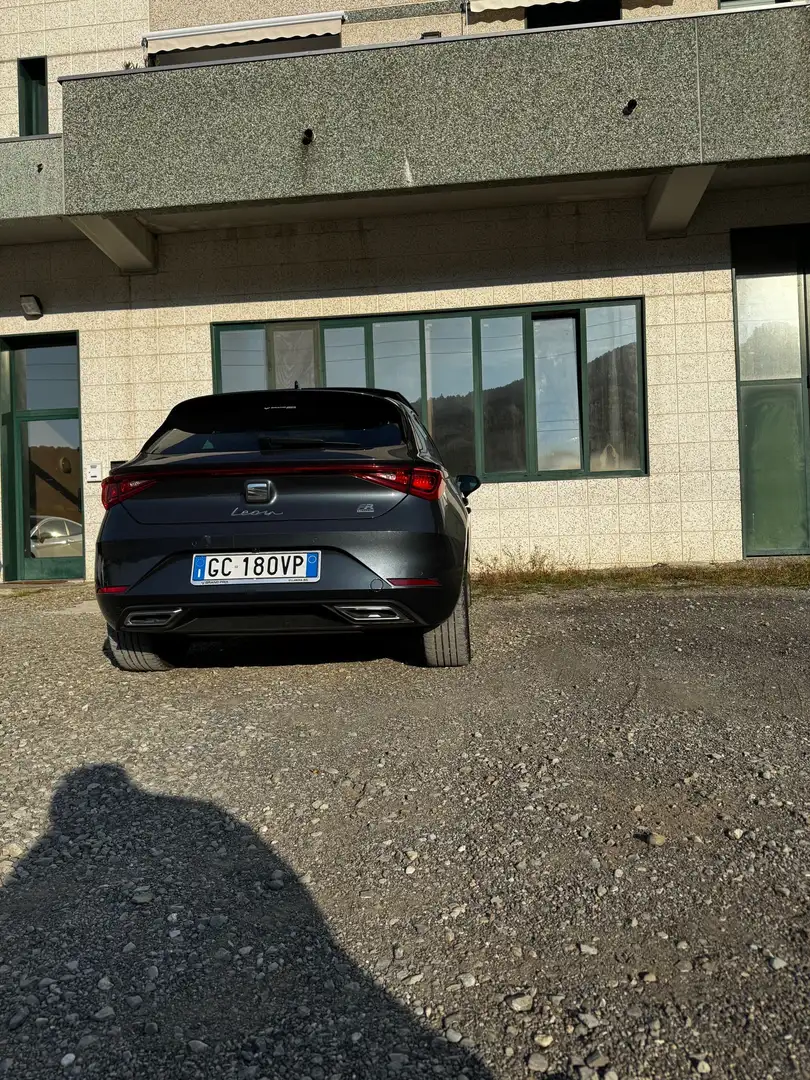 SEAT Leon e-Hybrid Fr - 2