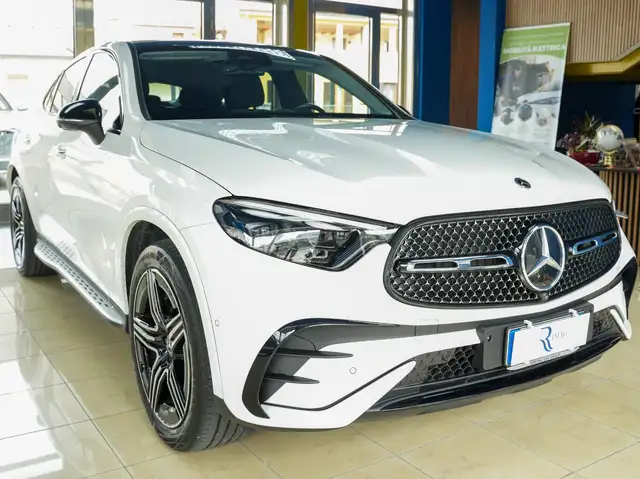 Mercedes-Benz GLC 300 GLC 300d AMG Line Premium 4matic