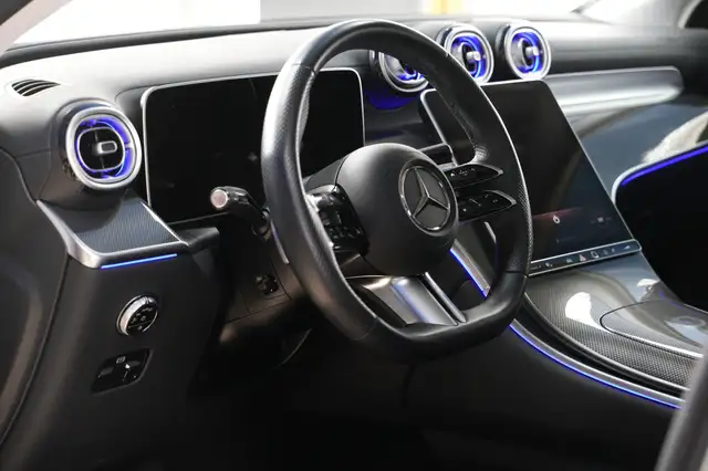 Mercedes-Benz 300 view 7