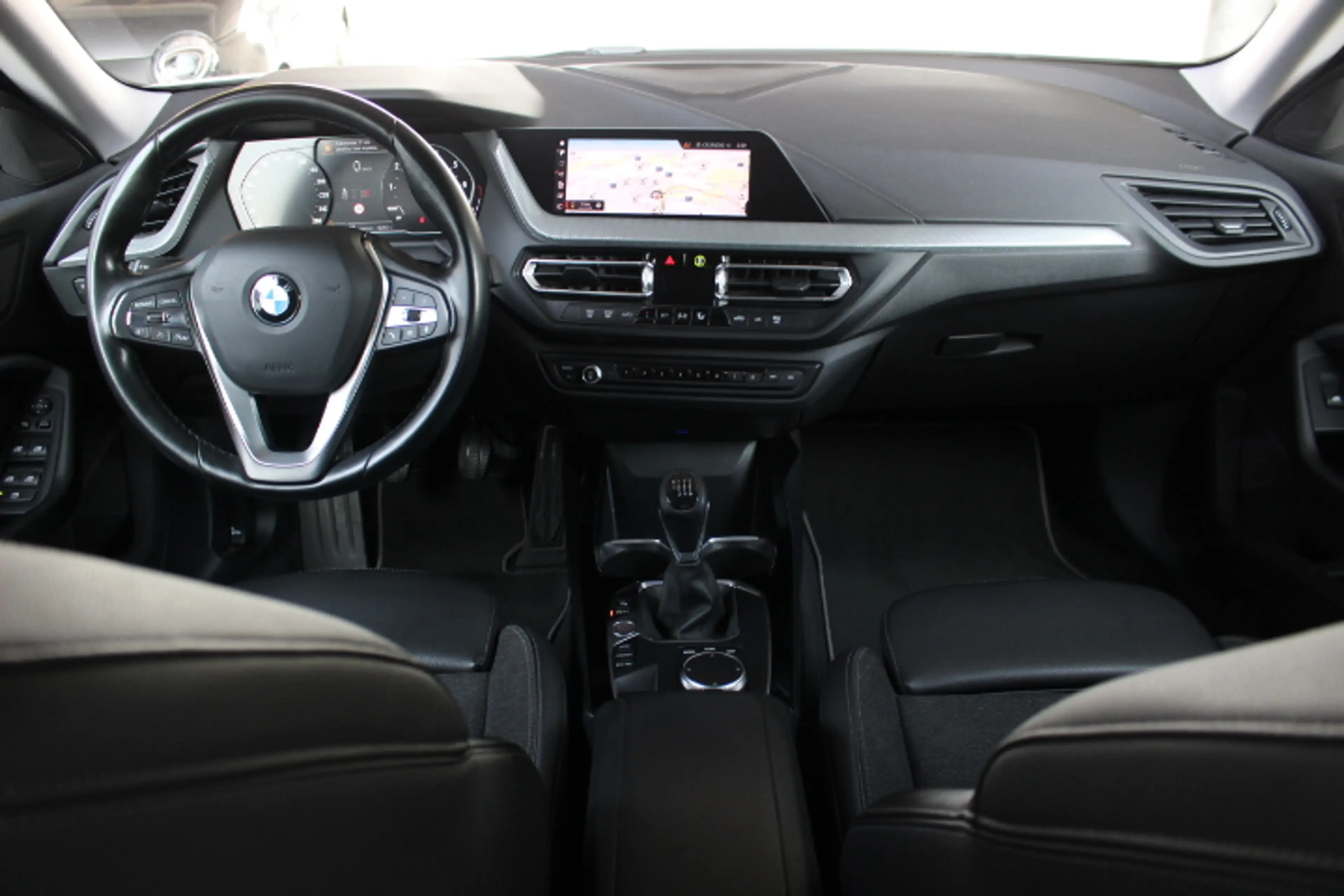 BMW 218 Gran Coupé 218i OPF SportLine — photo 7