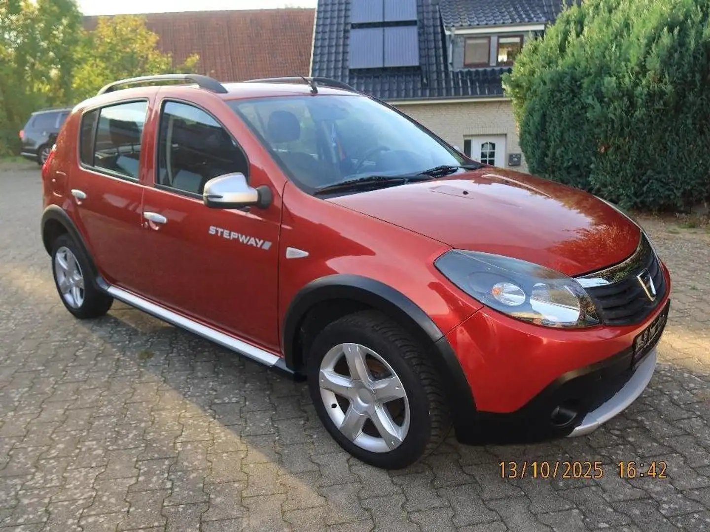 Dacia Sandero Stepway Rot - 1