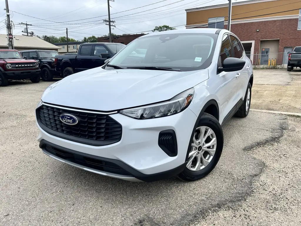 2025 Ford Escape Active | Heated Steering Wheel | Remote Start | Re — photo 2