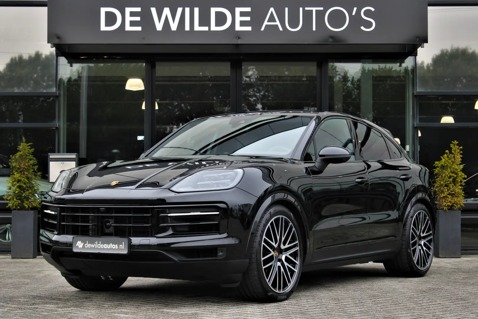 Porsche Cayenne Coupé 3.0 E-Hybrid 470pk Pano Trekhaak Massage Sto Noir - 1