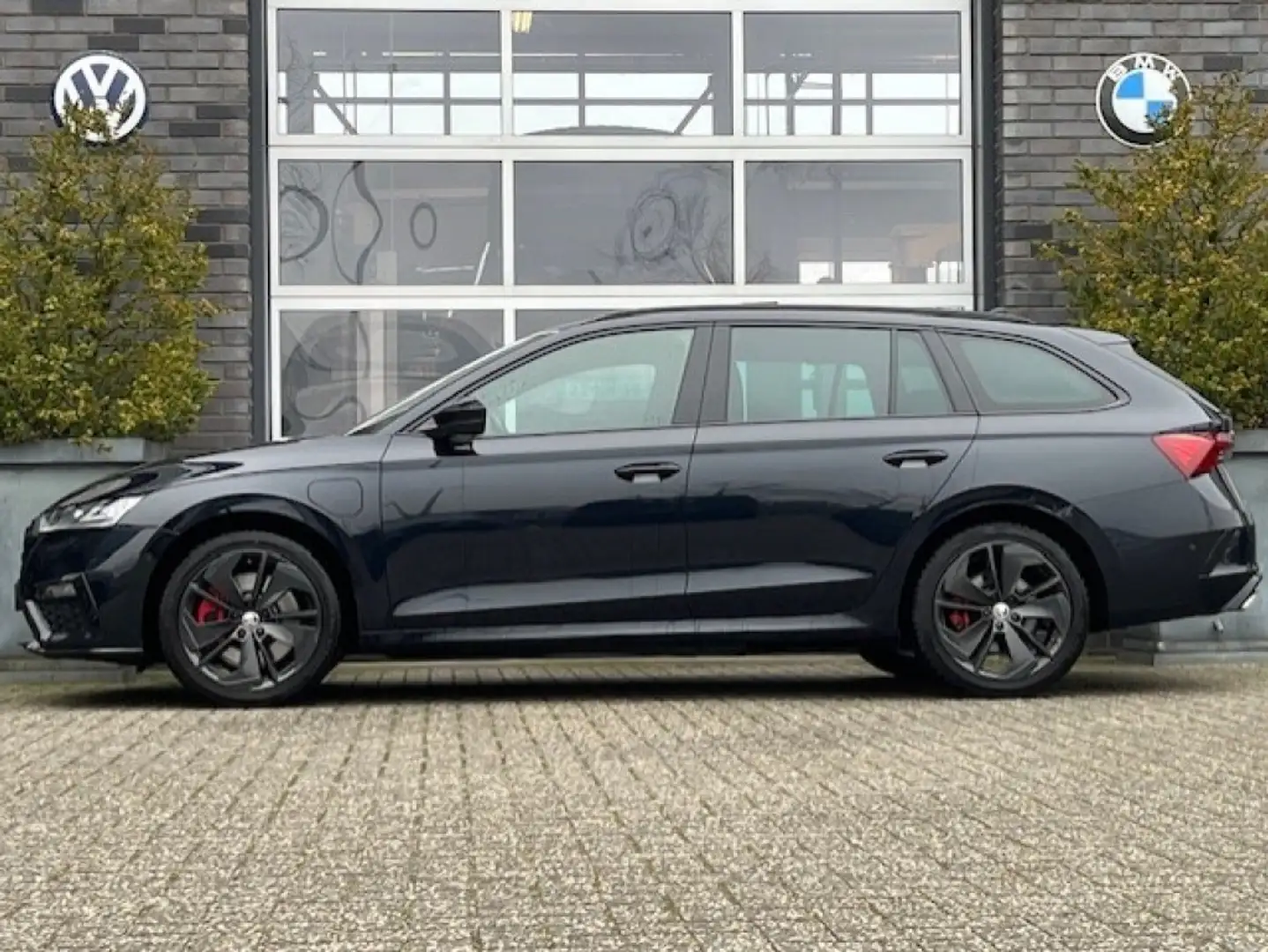 Skoda Octavia RS FIRST EDITION IV - PANO - TREKGEWICHT - HEAD UP Zwart - 2