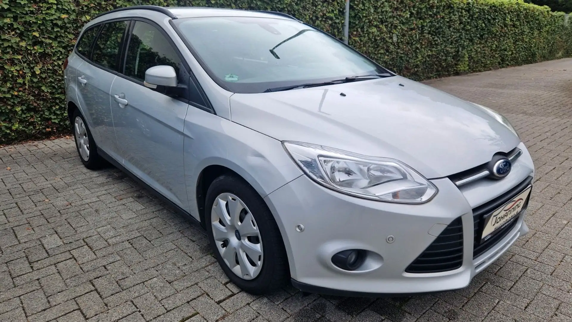 Ford Focus Turnier Trend Silber - 2