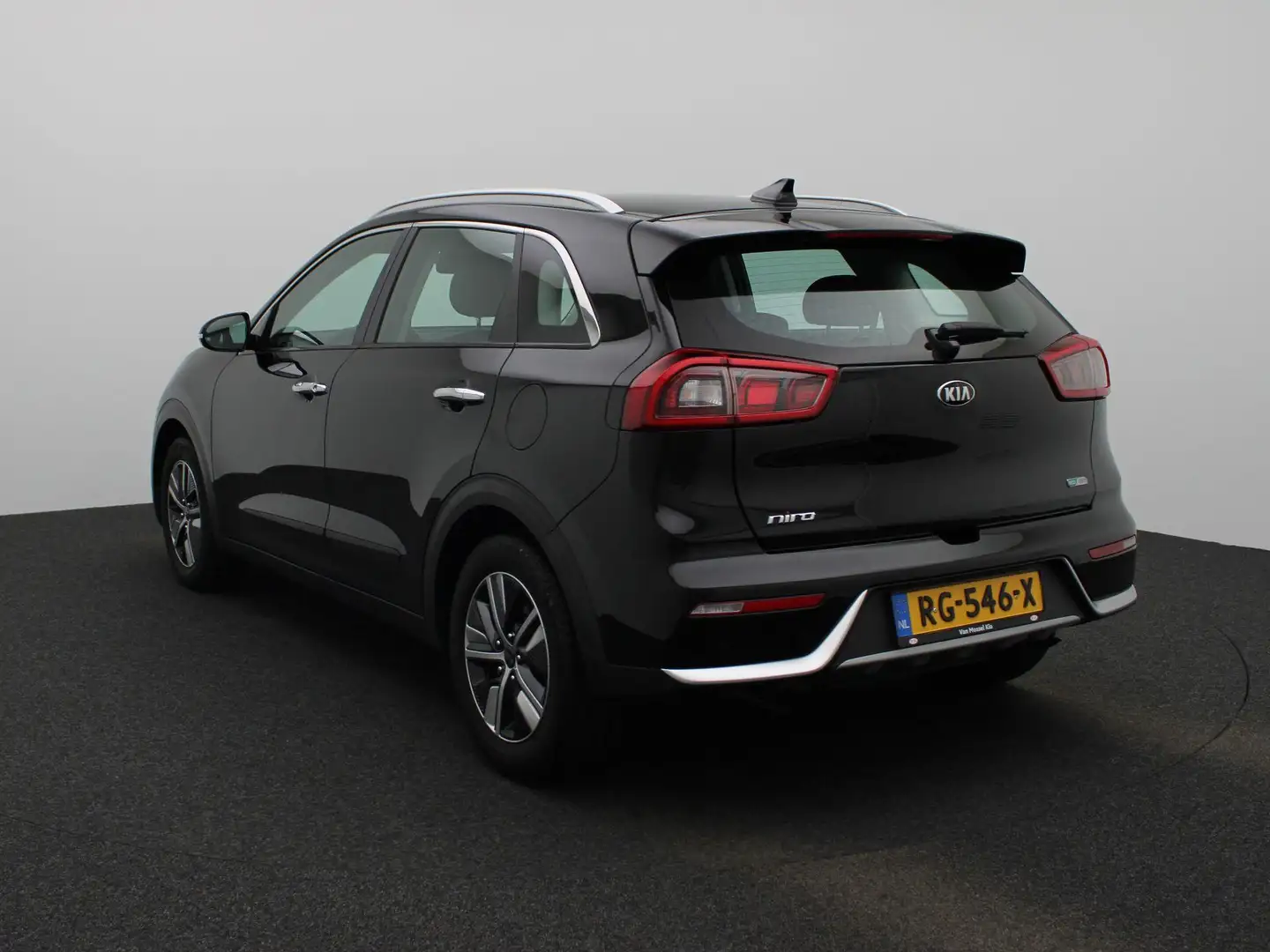 Kia Niro 1.6 GDi Hybrid ExecutiveLine | Climate Control | C Zwart - 2