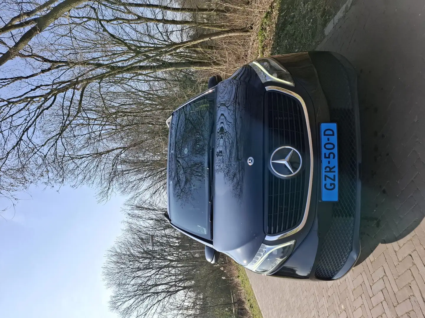 Mercedes-Benz SL 300 🚖 Taxiklaar 8-persoons Mercedes EQV 300 XXL L3 | Zwart - 2