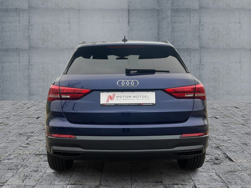Audi Q3 35 TFSI S-TR ADVANCED PDC+ACC+SHZ+AHK+19"LM — photo 5