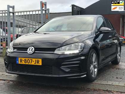 Volkswagen Golf 1.0 TSI R-Line | virtual cockpit | 18” | achteruit