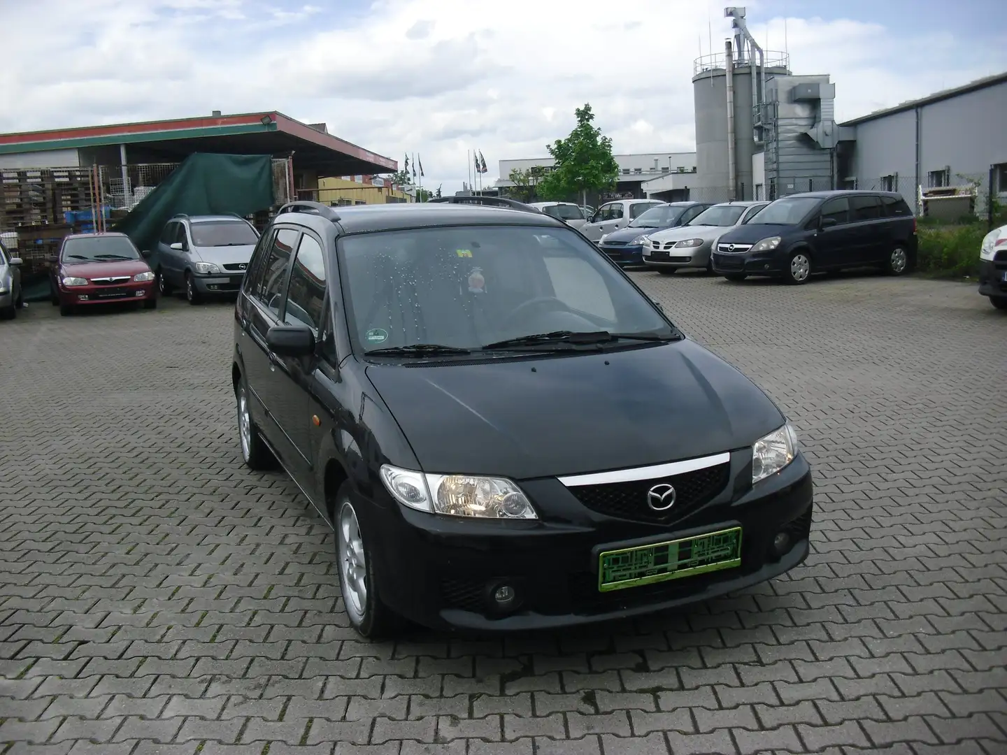 Mazda Premacy 1.9 Exclusive crna - 1