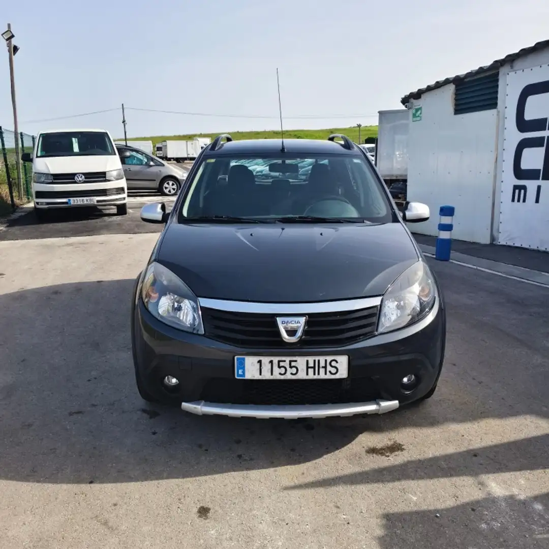 Dacia Sandero 1.6 Stepway Naranja - 2