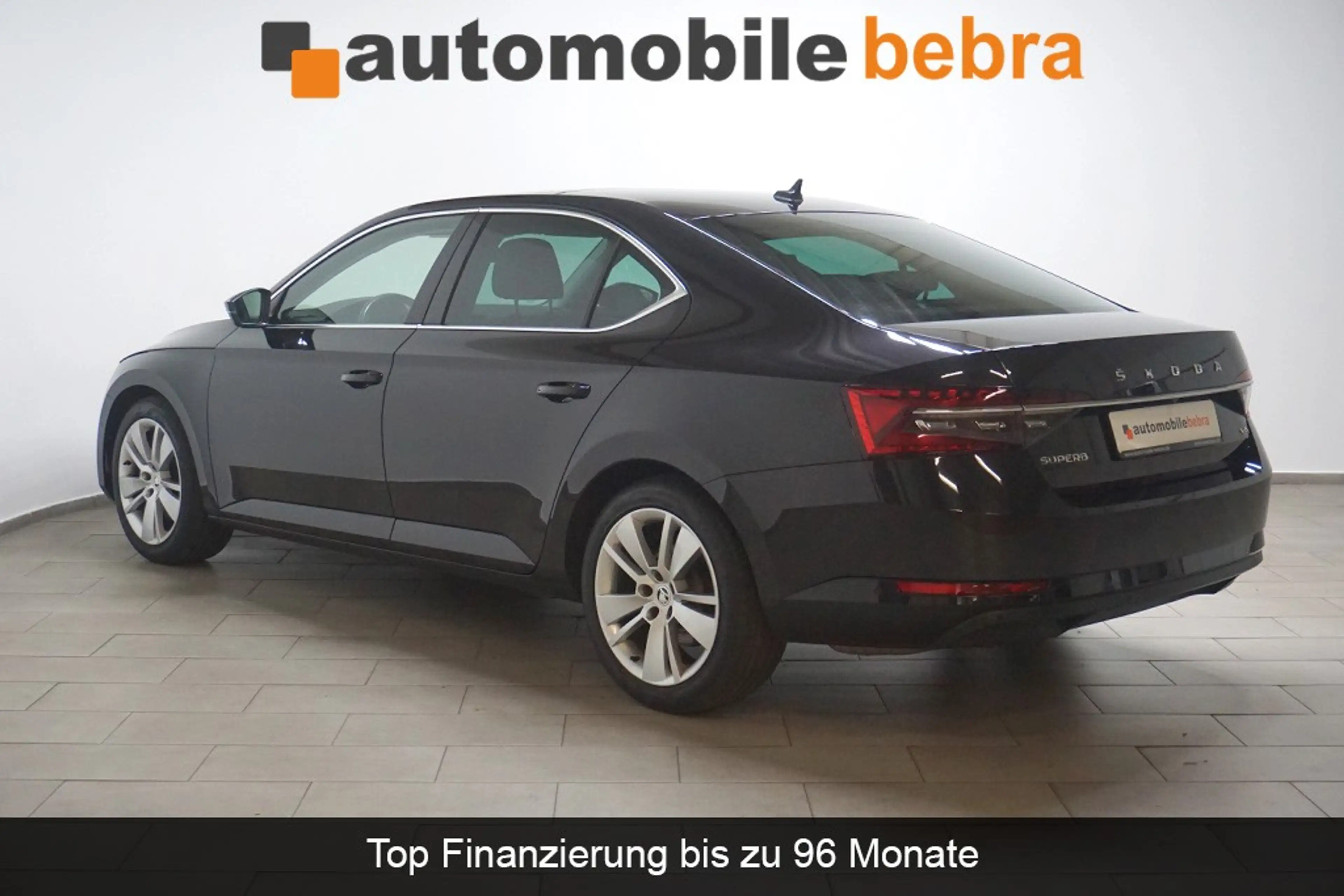 Skoda Superb 2.0TDI DSG Style Premium Edition 4x4 Sthz — photo 6
