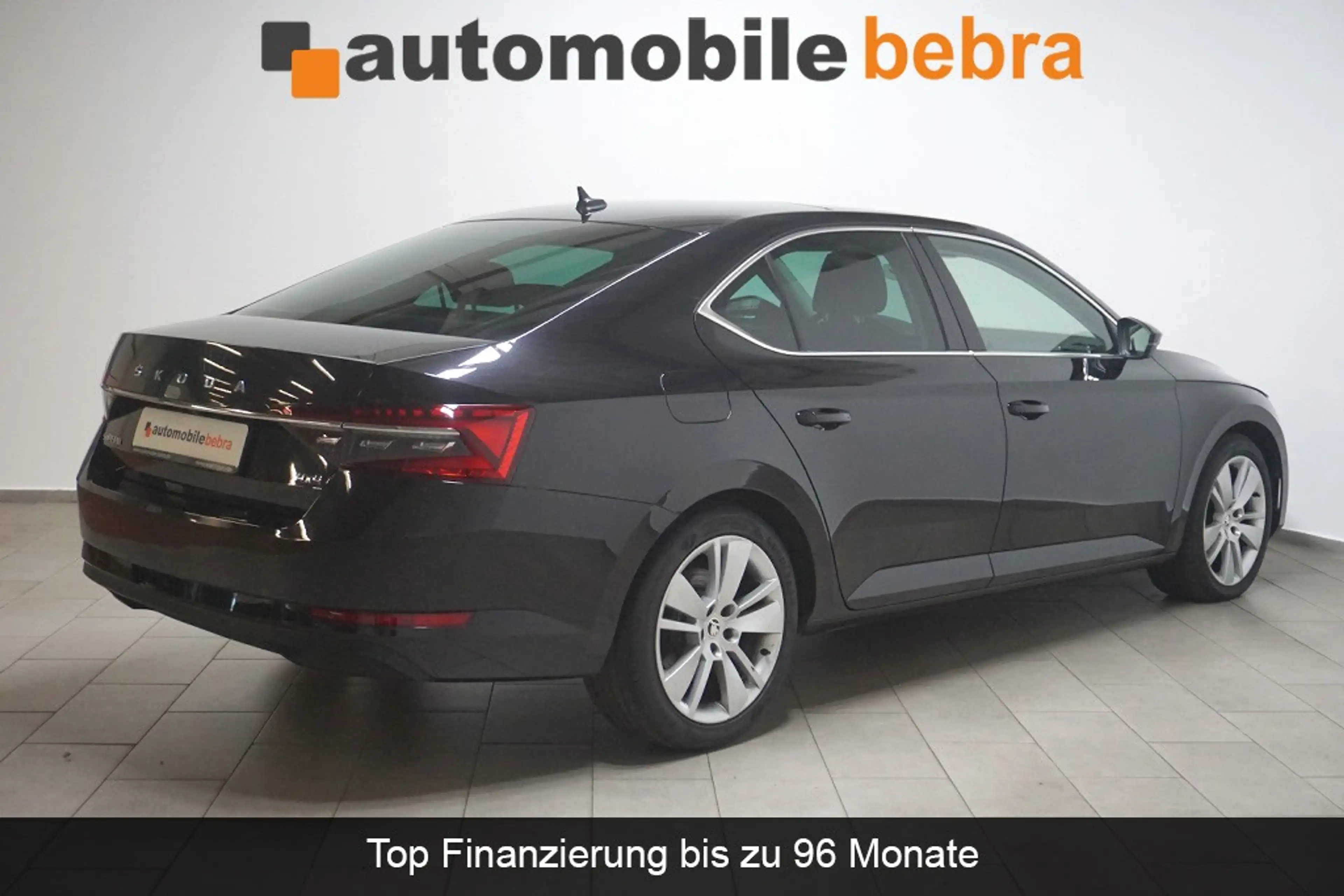 Skoda Superb 2.0TDI DSG Style Premium Edition 4x4 Sthz — photo 4