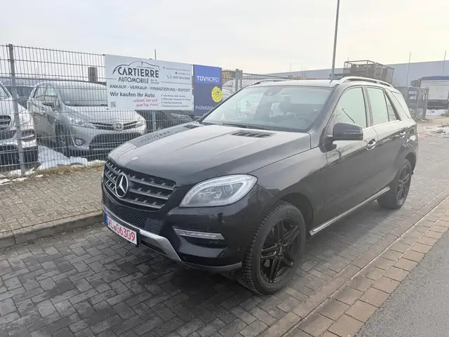Mercedes-Benz ML 350 CDI BlueTec*2.Hand*EURO6*Kamera*AHK*GLSD*