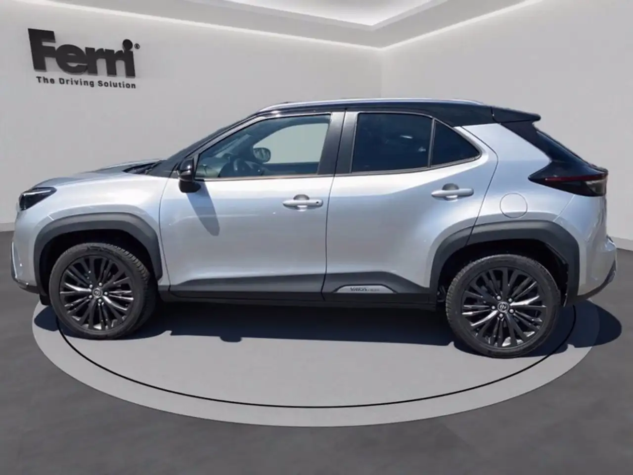 Toyota Yaris Cross 1.5h Adventure fwd 116cv e-cvt, миниатюра 8