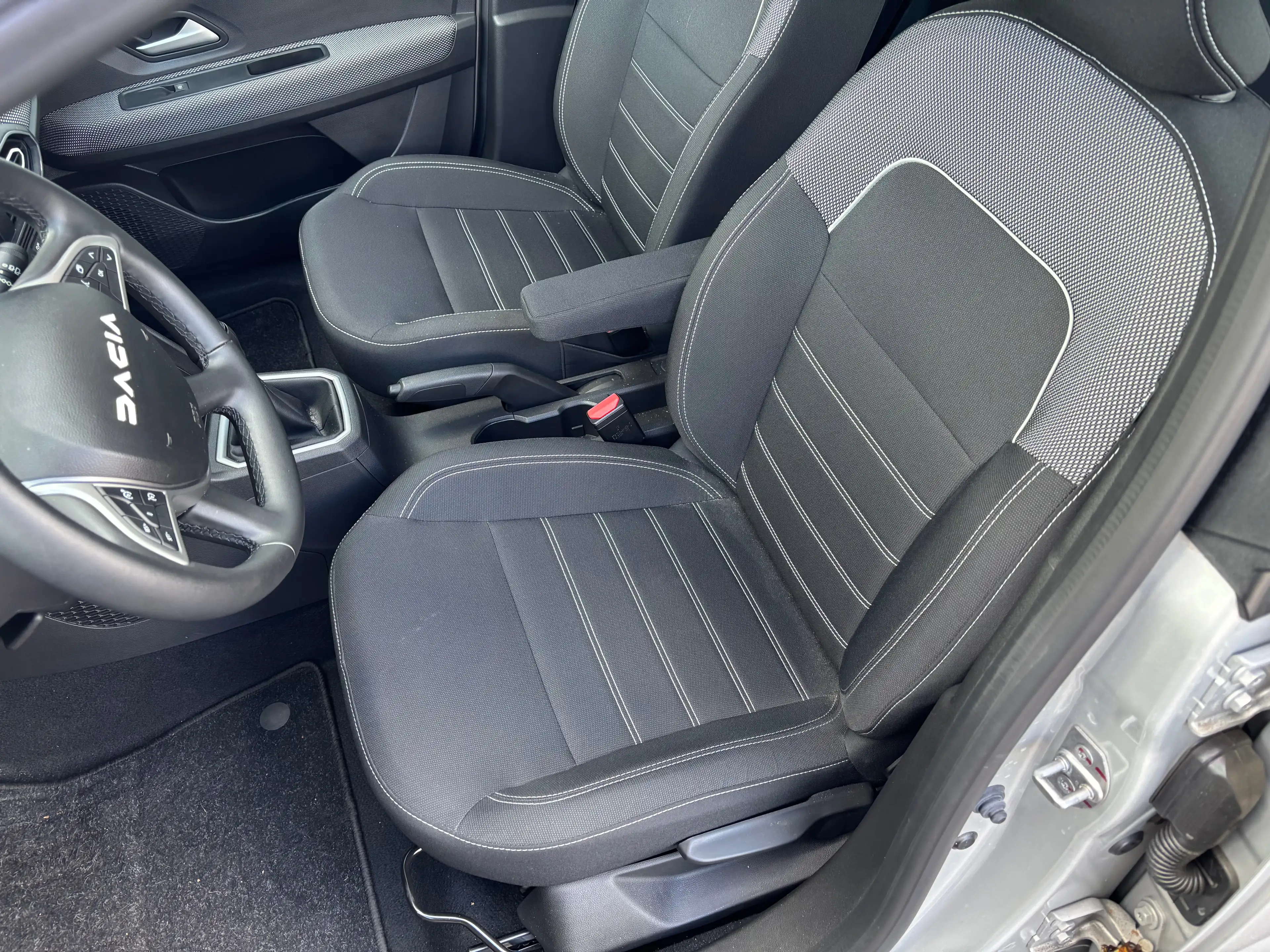 Dacia Sandero Sandero 1.0 TCe AIRCO CAM CRUISE LED PDC — photo 10