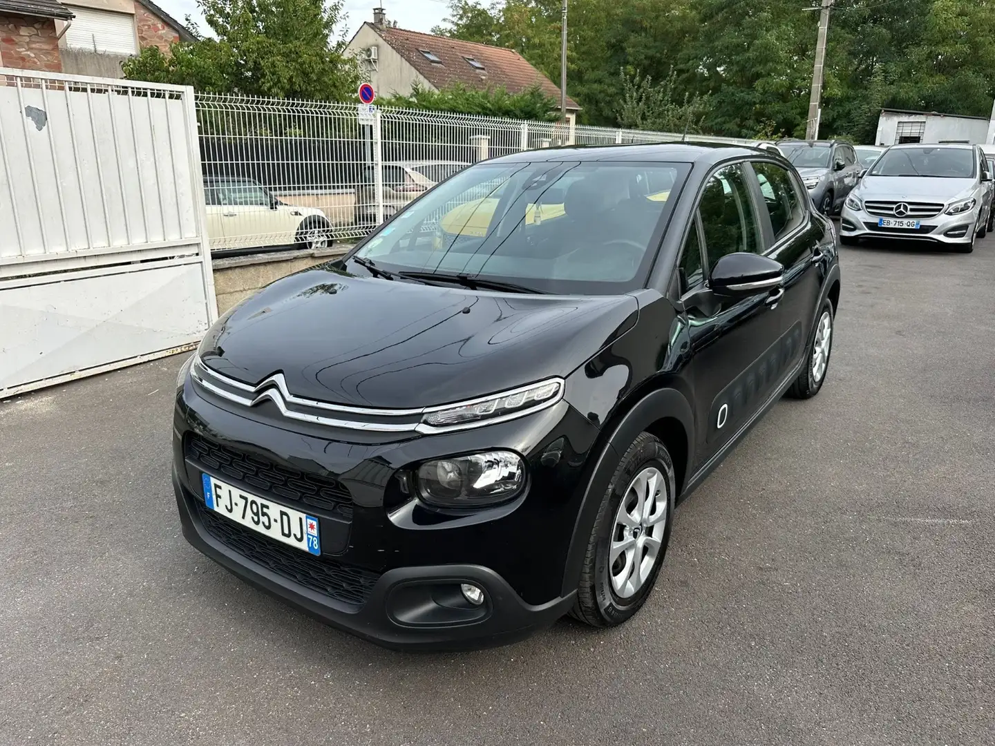Citroen C3 C3 BlueHDi 100 S\u0026amp;S BVM6 Feel Zwart - 1