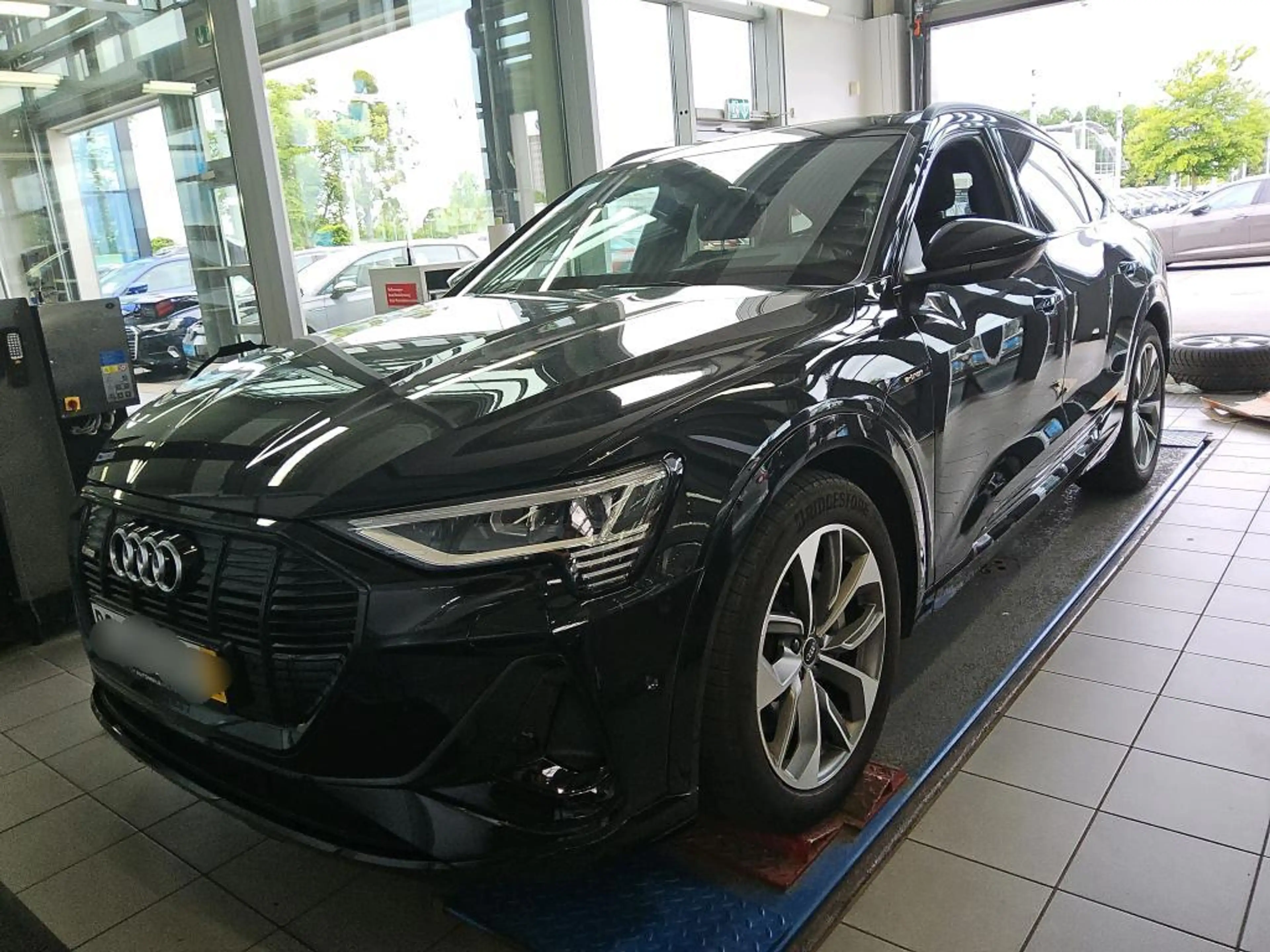 Audi e-tron Sportback 55 2x S line ACC HuD e-SITZE