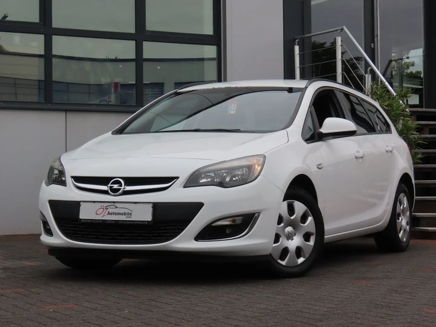 Opel Astra Sports Tourer 1.7 CDTI Weiß - 2
