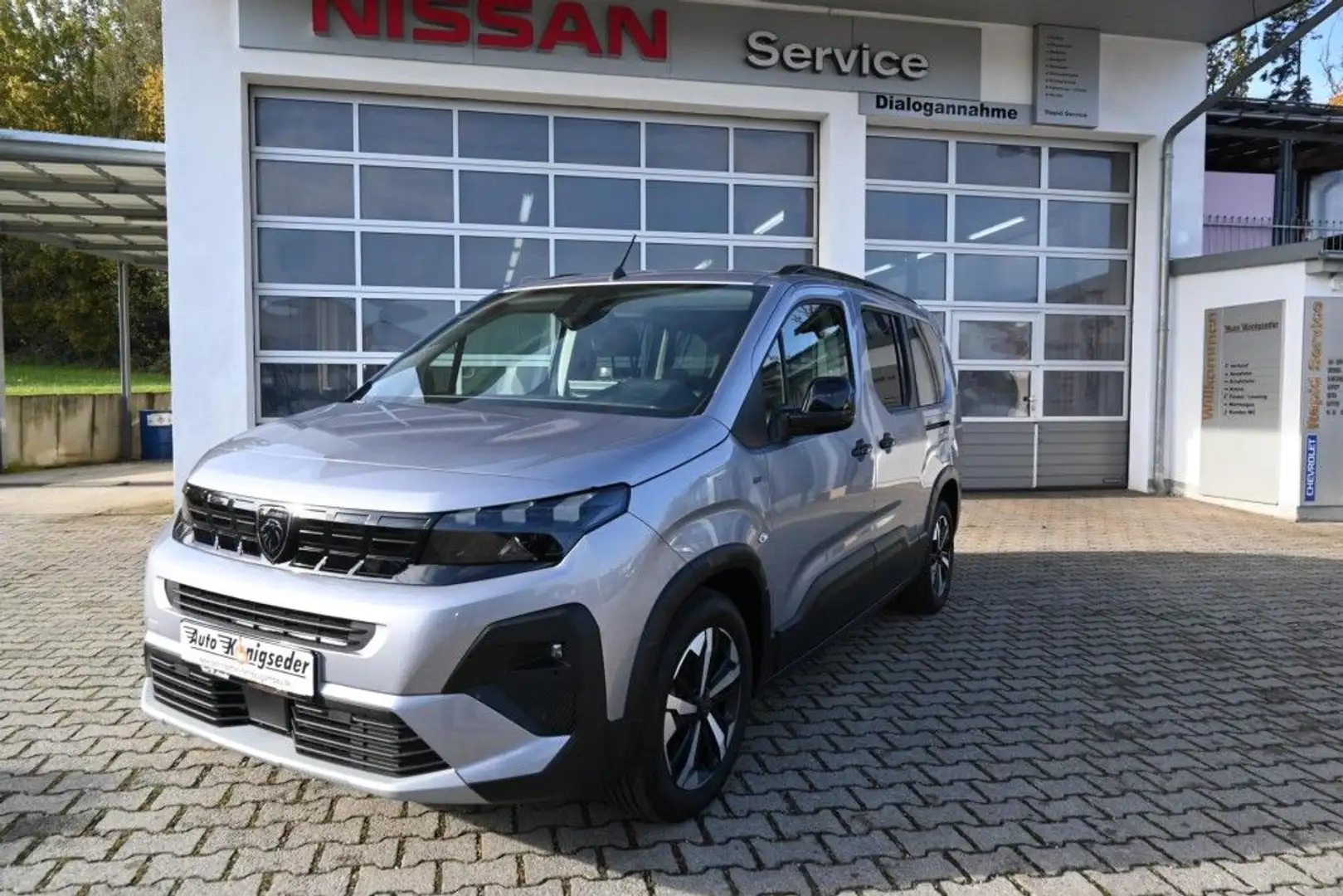 Peugeot Rifter N1 BlueHDI 130 L2 EAT8 Allure Silber - 2