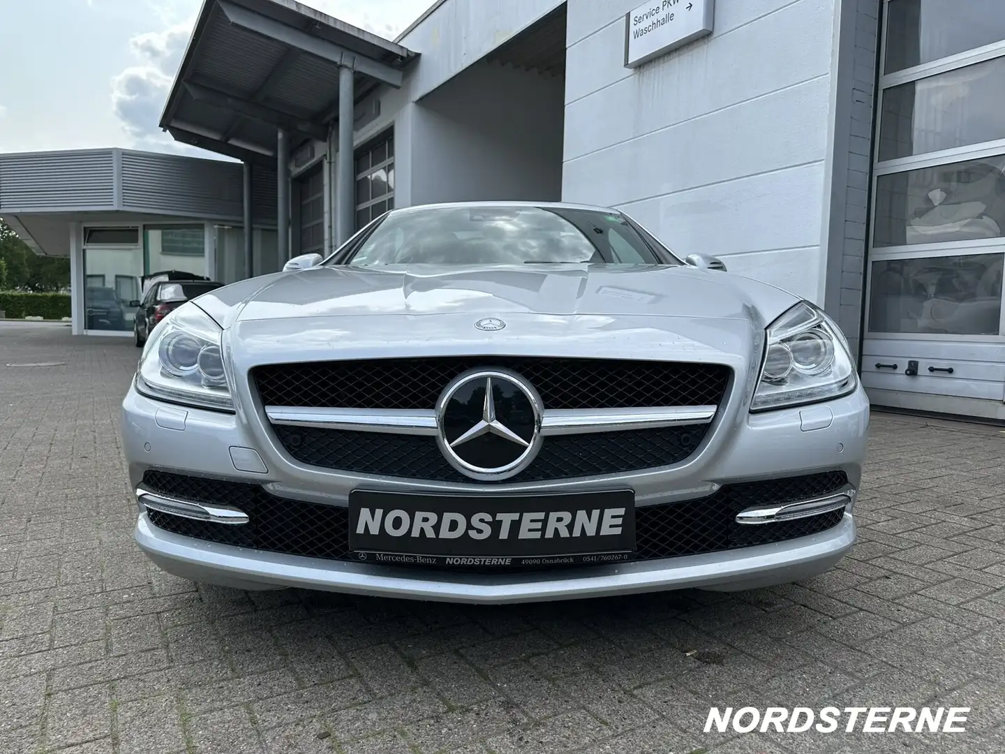 Mercedes-Benz SLK 200 SLK 200 Navi SHZ Distronic Leder Auto. Glasdach Silber - 2