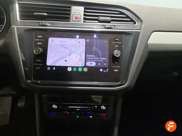 Volkswagen Tiguan Life 2.0 TDI (2021) 2022, foto 18