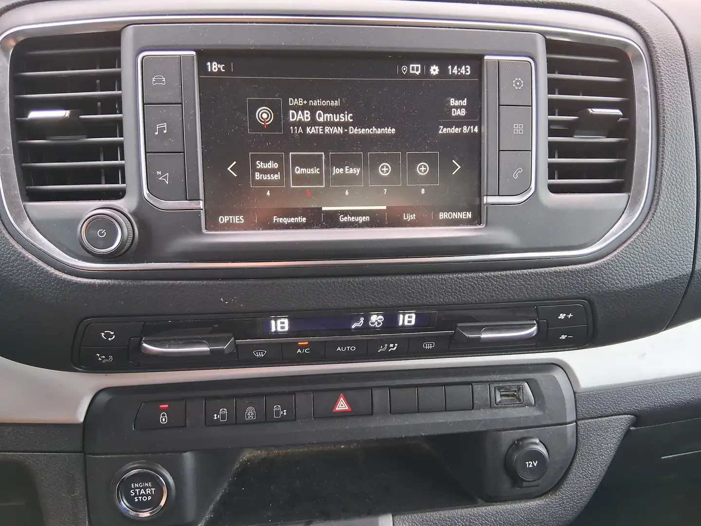 Opel Zafira Life Opel Zafira Life Innovation Full Option Noir - 2