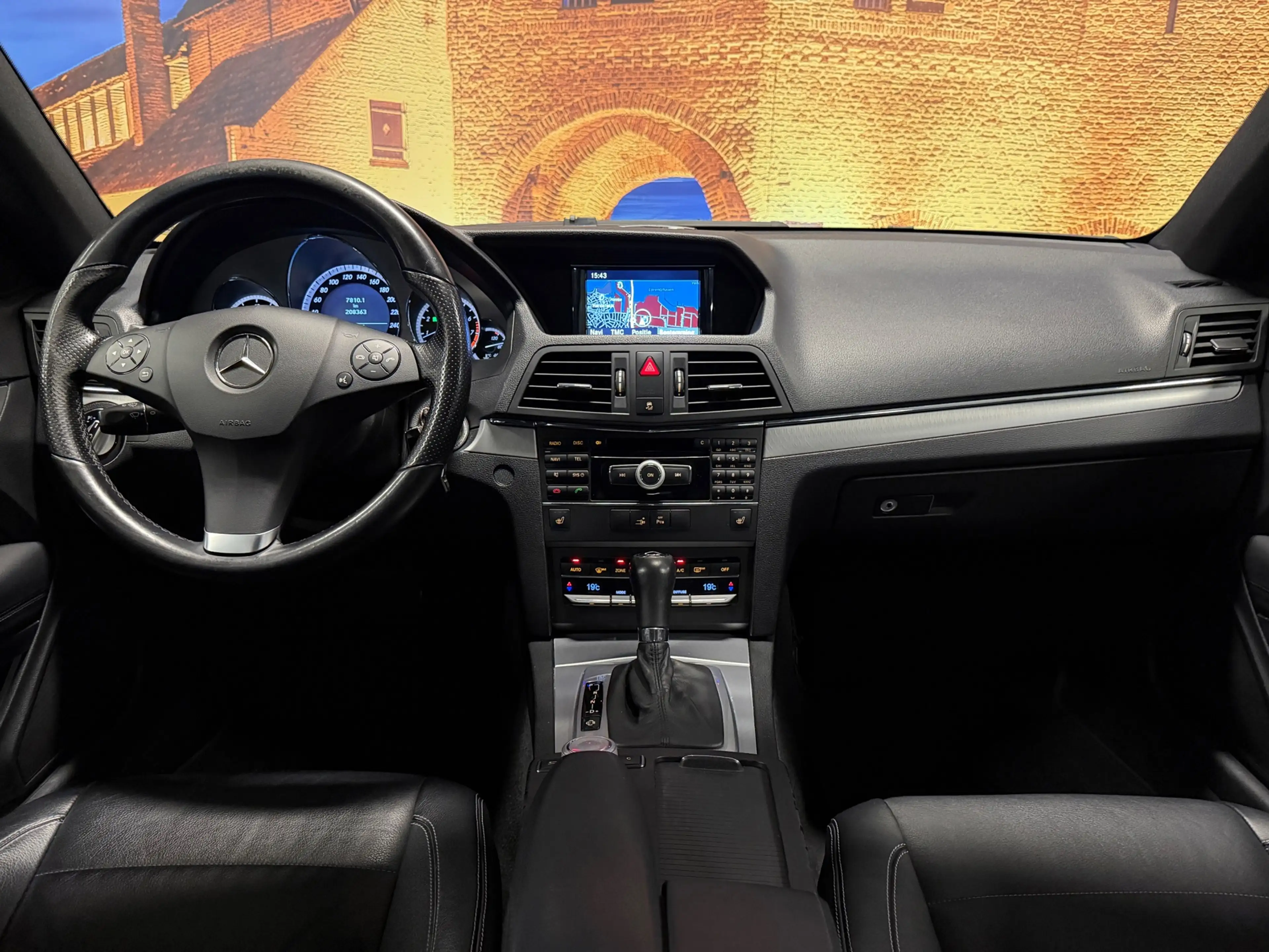 Mercedes-Benz E 350 Coupé CGI Elegance Automaat Leer Xenon — photo 3