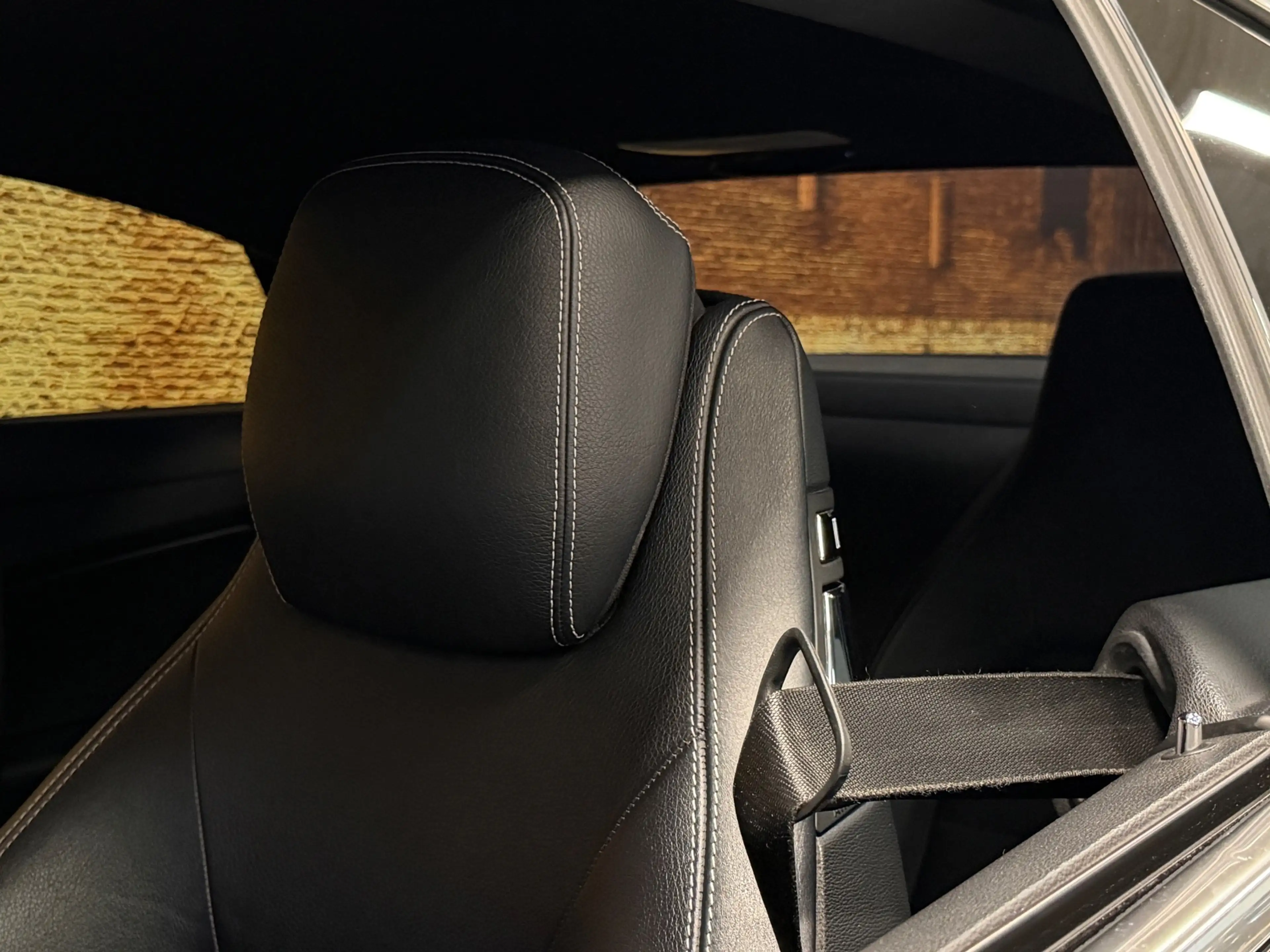 Mercedes-Benz E 350 Coupé CGI Elegance Automaat Leer Xenon — photo 40