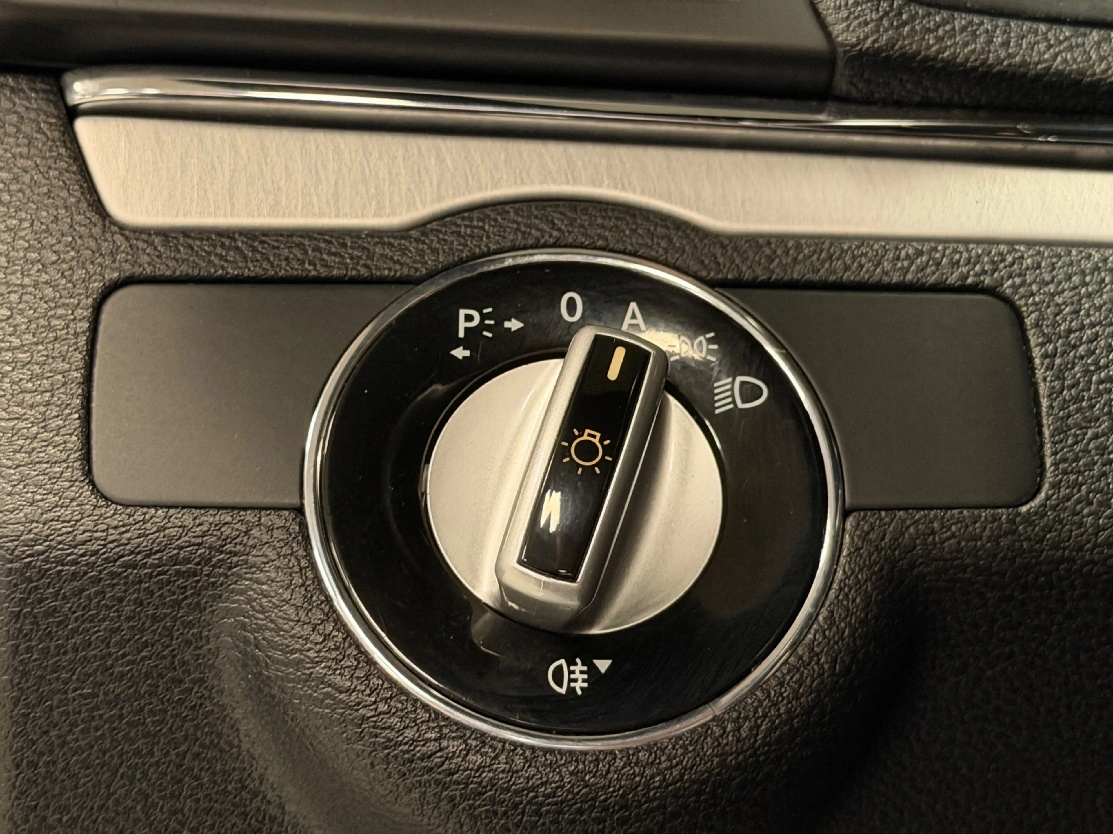 Mercedes-Benz E 350 Coupé CGI Elegance Automaat Leer Xenon — photo 33