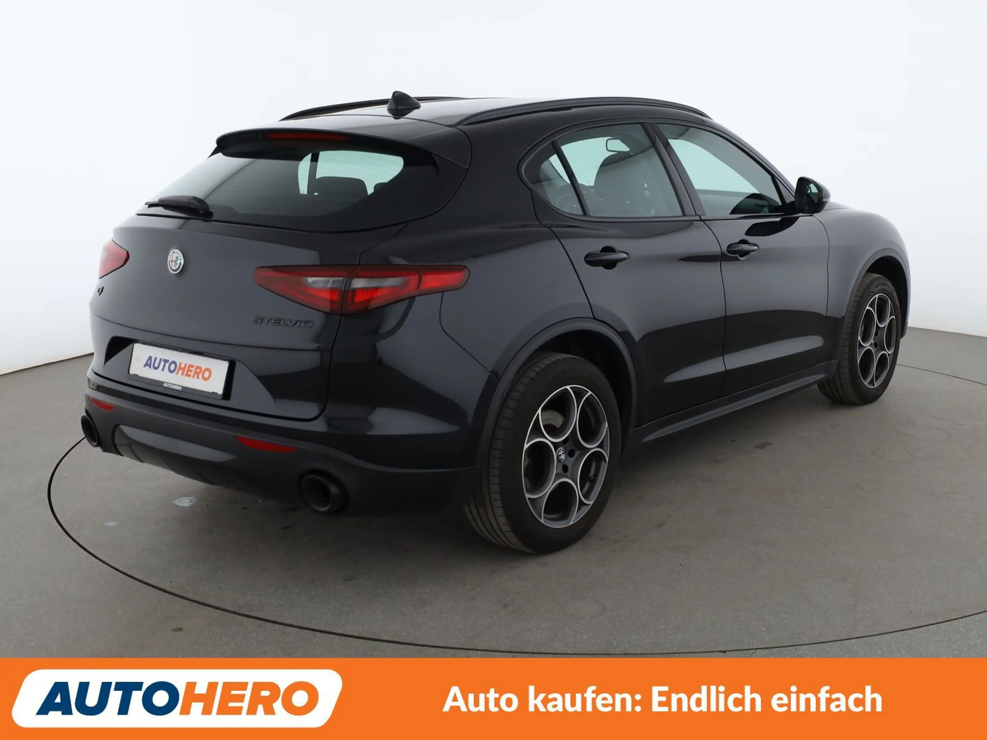 Alfa Romeo Stelvio 2.0 Turbo B-Tech Q4 Aut.*NAVI*BiXENON*CAM*SHZ* — photo 6