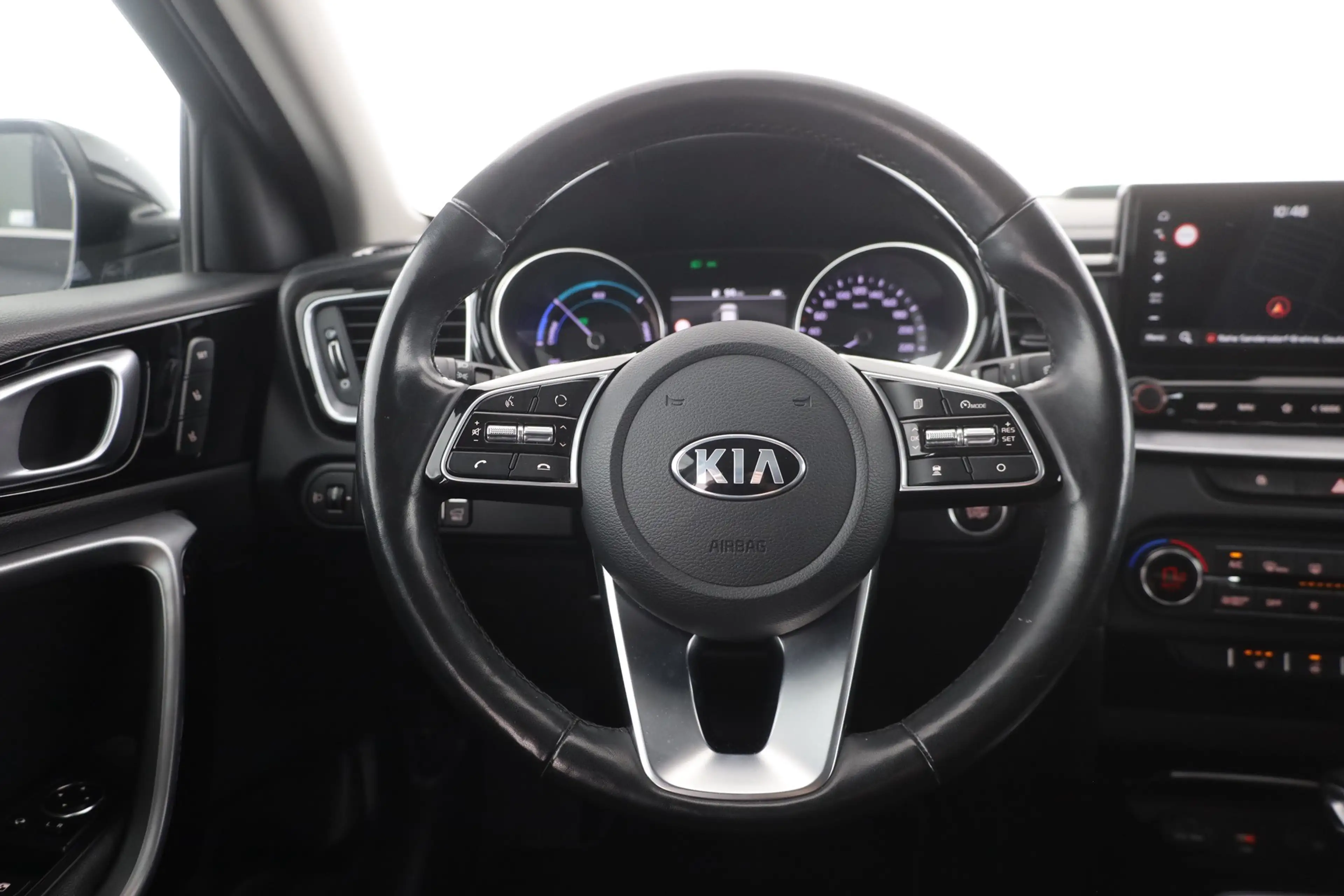 Kia Ceed SW / cee'd SW Ceed SW 1.6 Plug-in Hybrid Spirit LED Navi ACC — photo 15