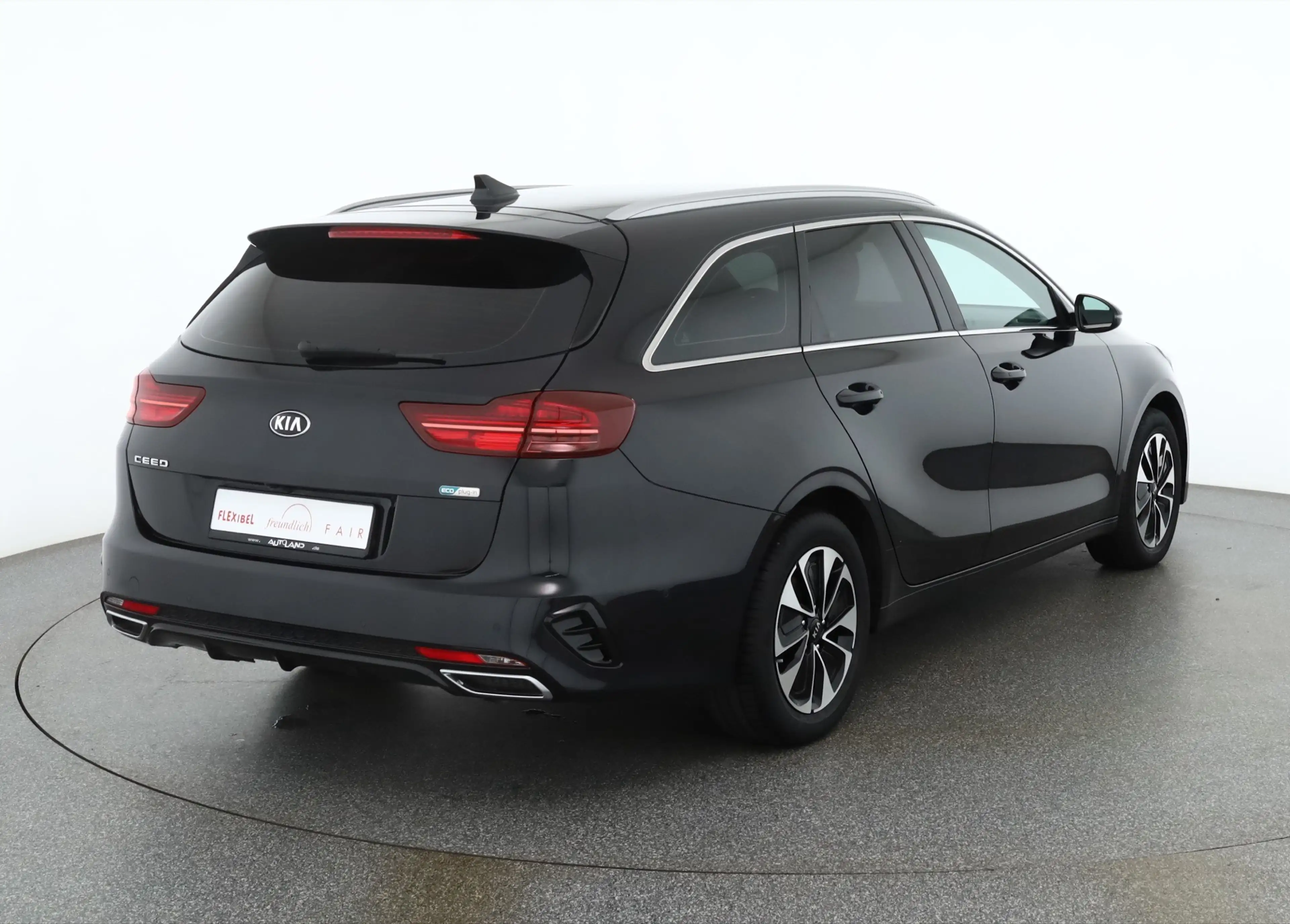 Kia Ceed SW / cee'd SW Ceed SW 1.6 Plug-in Hybrid Spirit LED Navi ACC — photo 5