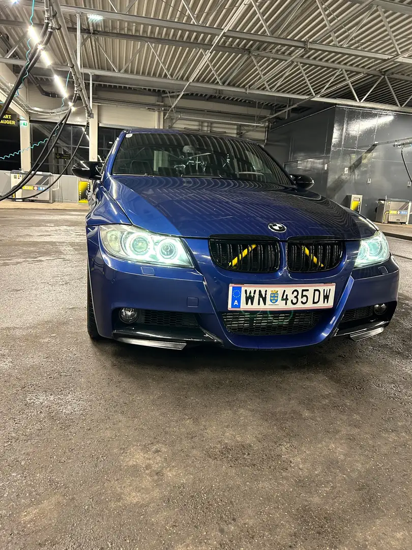 BMW 320 320d Blau - 2