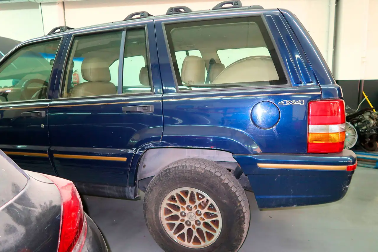 Jeep Grand Cherokee 5.2 Limited V8 Aut., foto 6