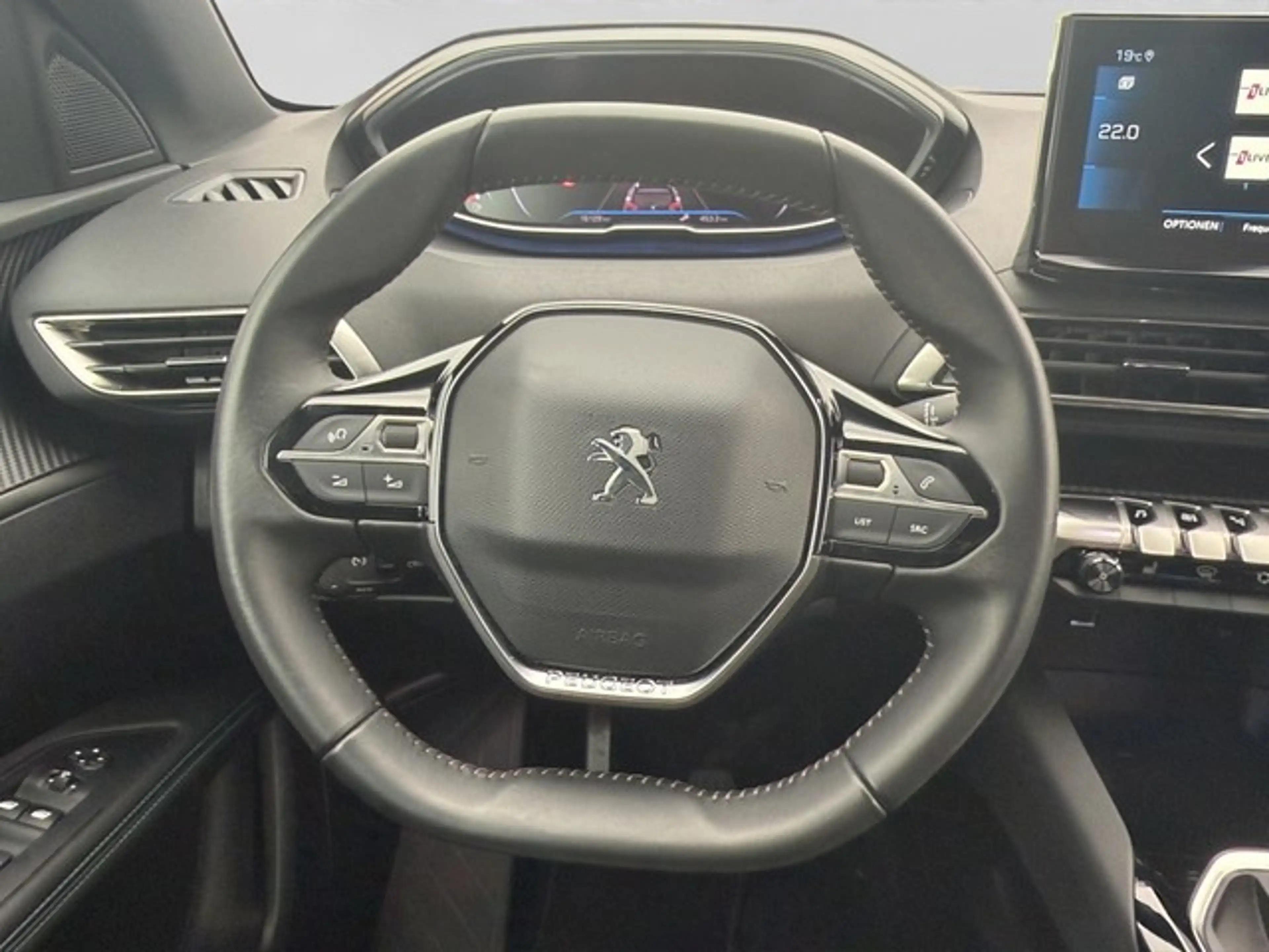 Peugeot 3008 Allure Pack KAMERA SHZ PDC — photo 13