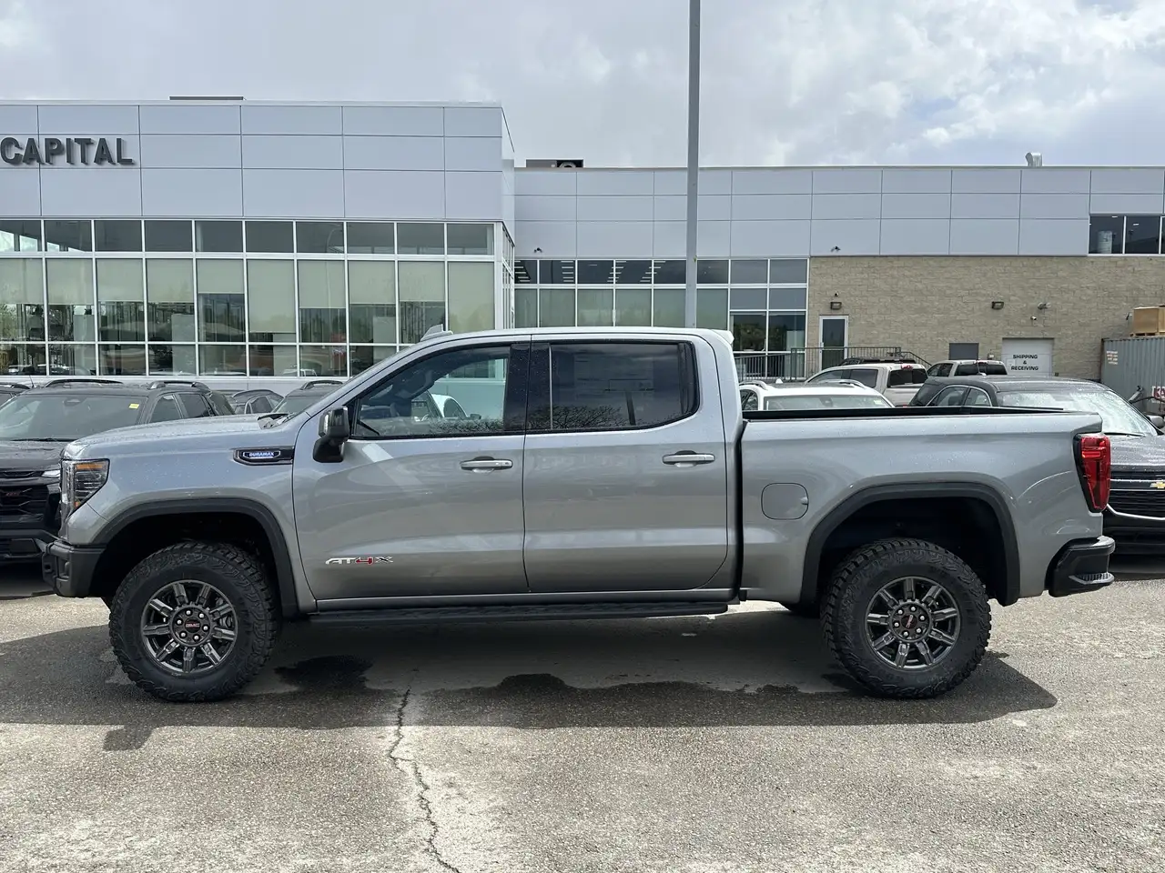 GMC Sierra 1500 снимка GMC Sierra 1500