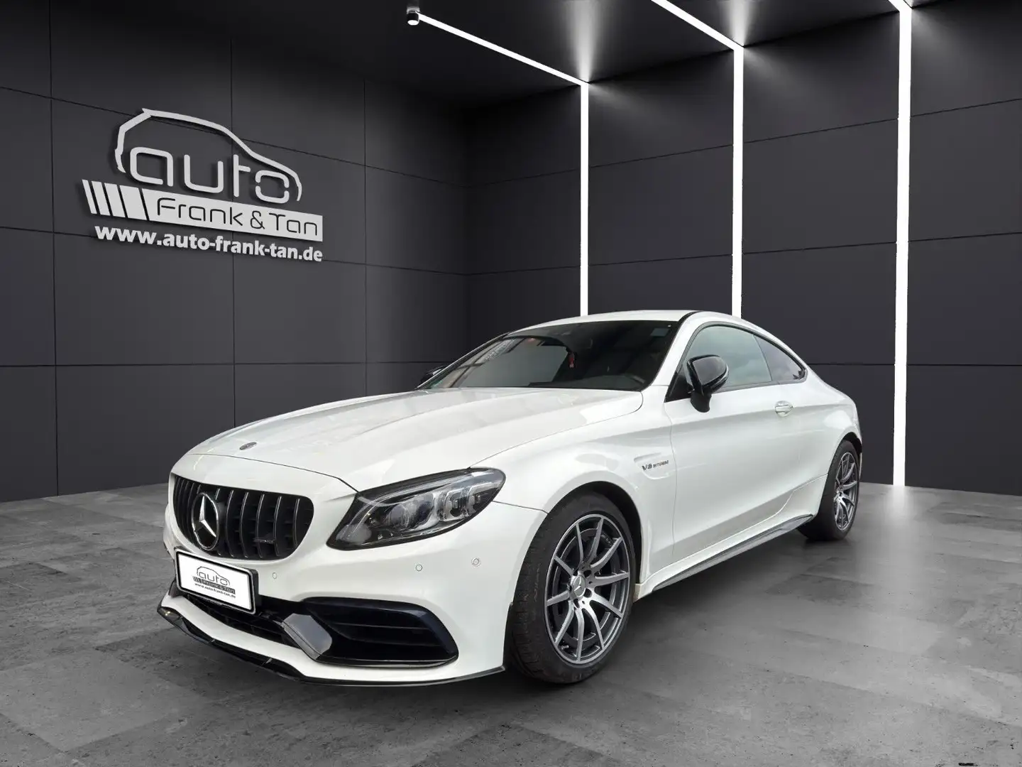 Mercedes-Benz C 63 AMG *NIGHT PAKET*HUD*MULTIBEAM*BURMESTER*TOP Weiß - 1
