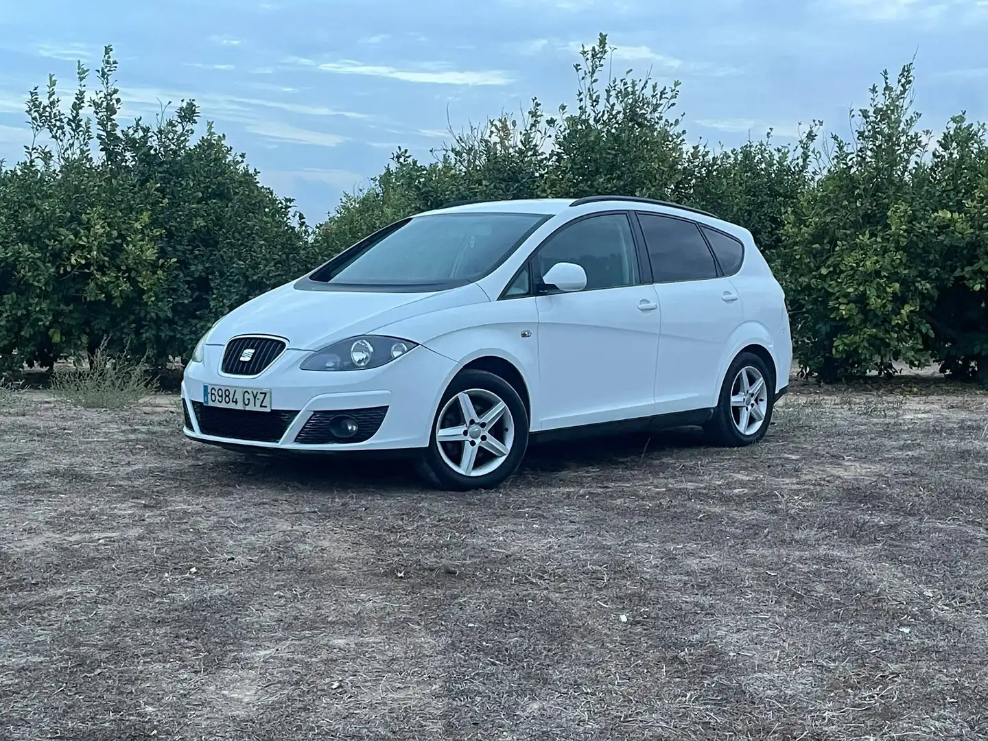 SEAT Altea XL Altea XL 1.6TDI CR S Blanco - 1