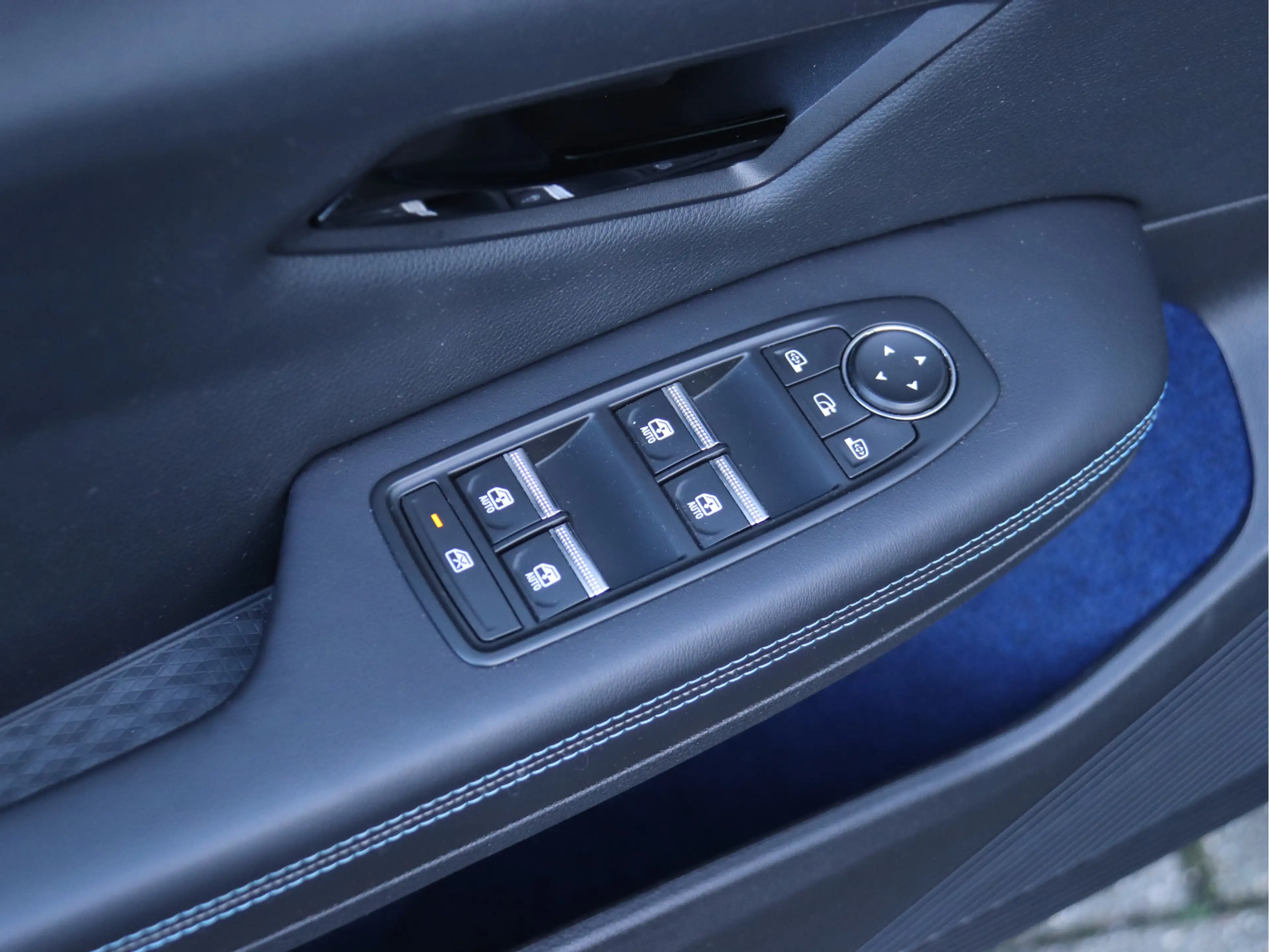 Renault Scenic E-Tech EV87 long range esprit Alpine PANORAMADAK / — photo 9