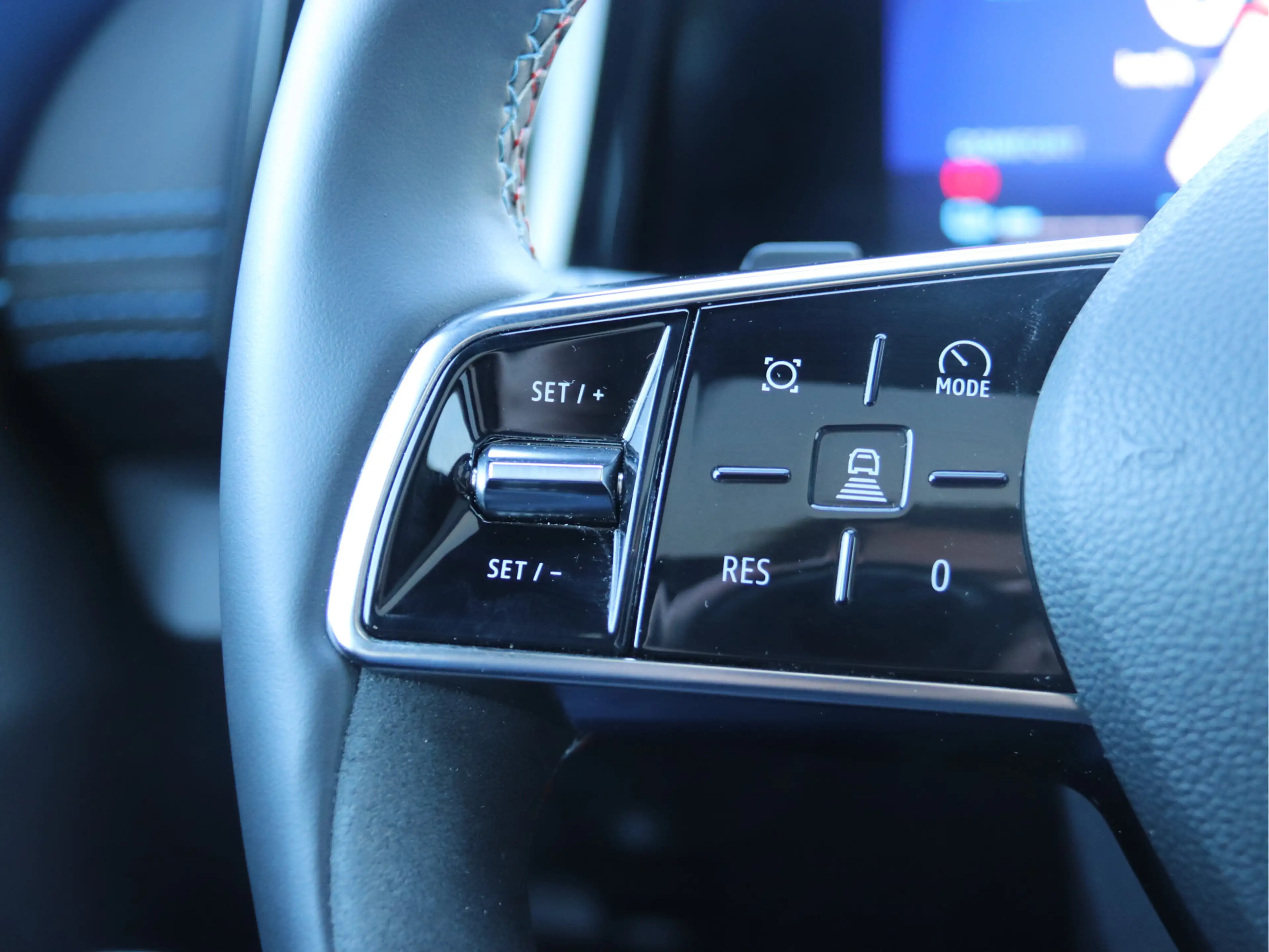 Renault Scenic E-Tech EV87 long range esprit Alpine PANORAMADAK / — photo 11