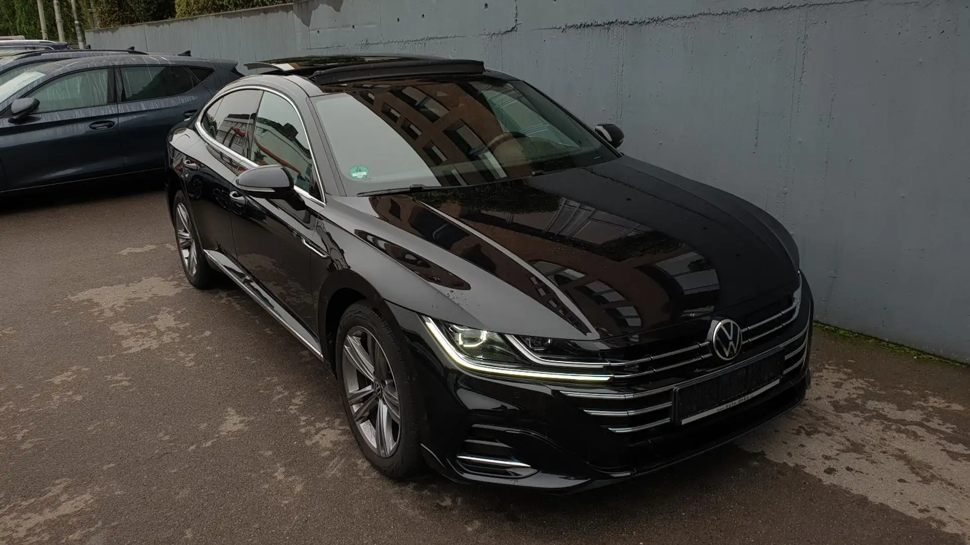 Volkswagen Arteon 1.4 eHybrid DSG 3 x R-Line Pano/Leder/AHK Schwarz - 2