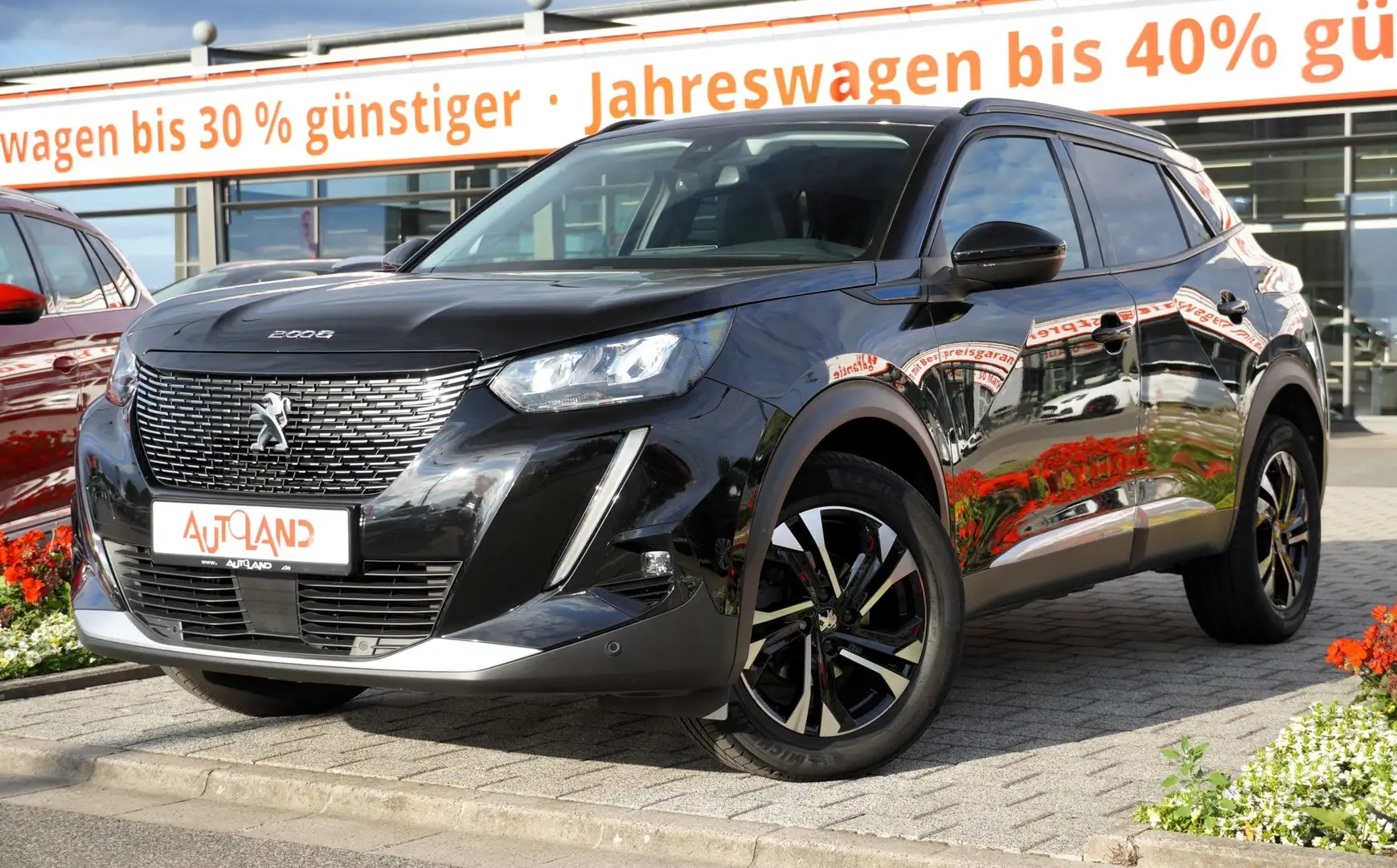Peugeot 2008 1.2 PureTech Allure Bleu - 2