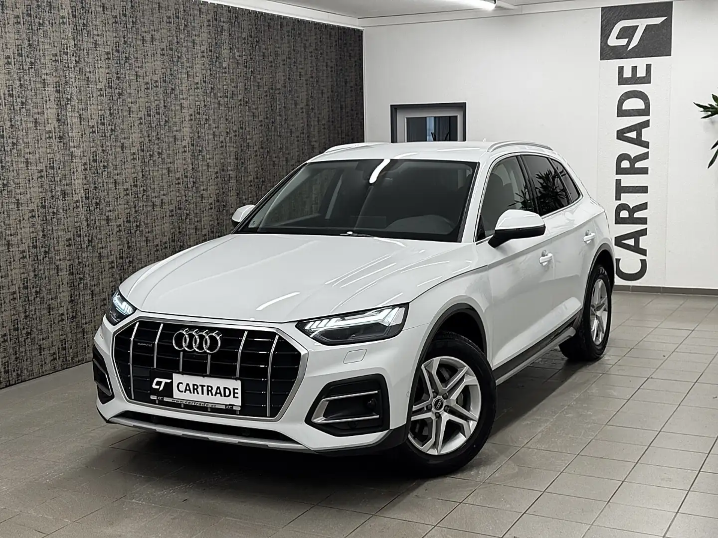 Audi Q5 40 TDI quattro S-tronic / MATRIX-LED/ VIRTUAL/ ... Weiß - 2