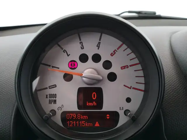 MINI Countryman view 15